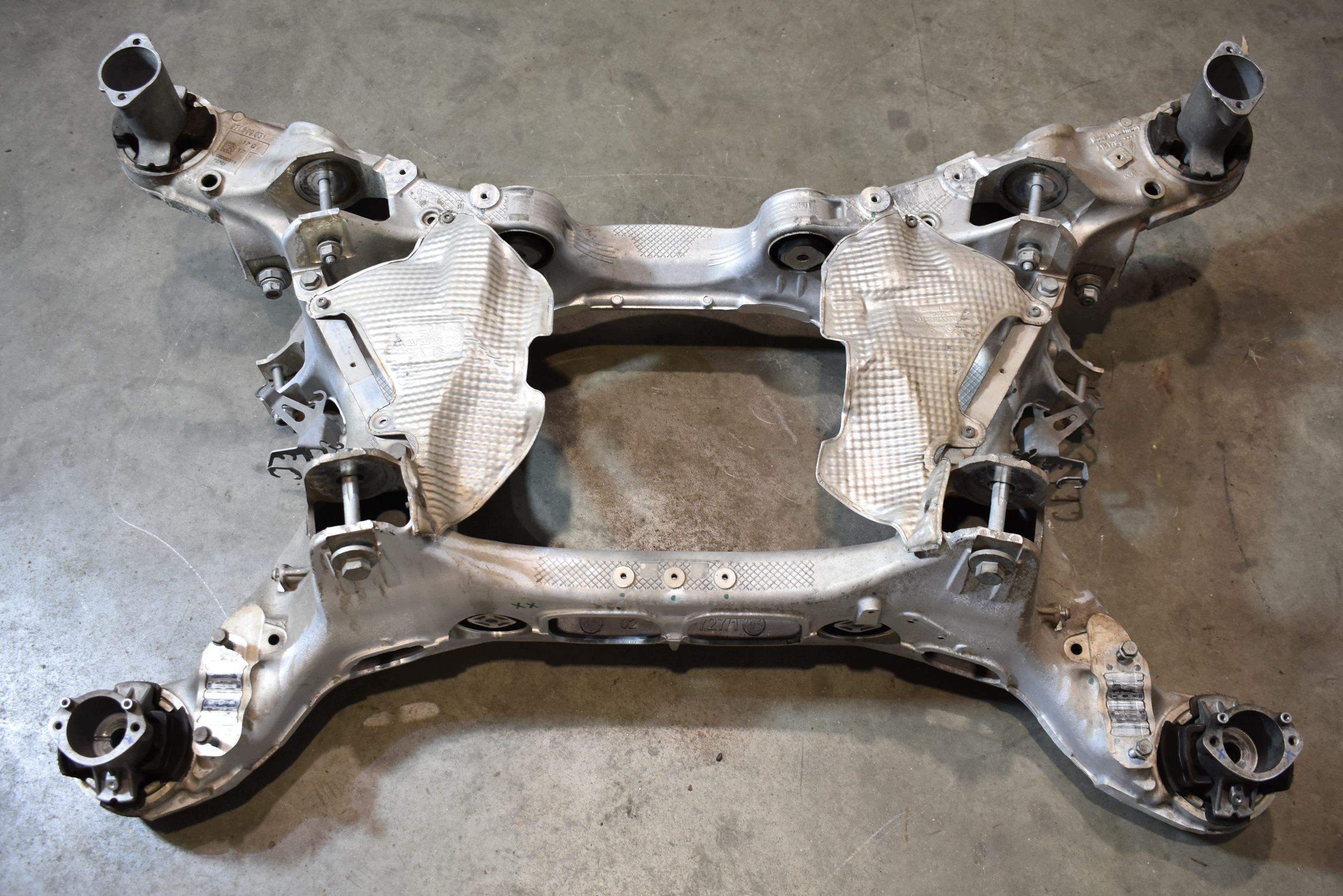 IDEALNY subframe rear part rear PORSCHE PANAMERA 971 971599030AA 1
