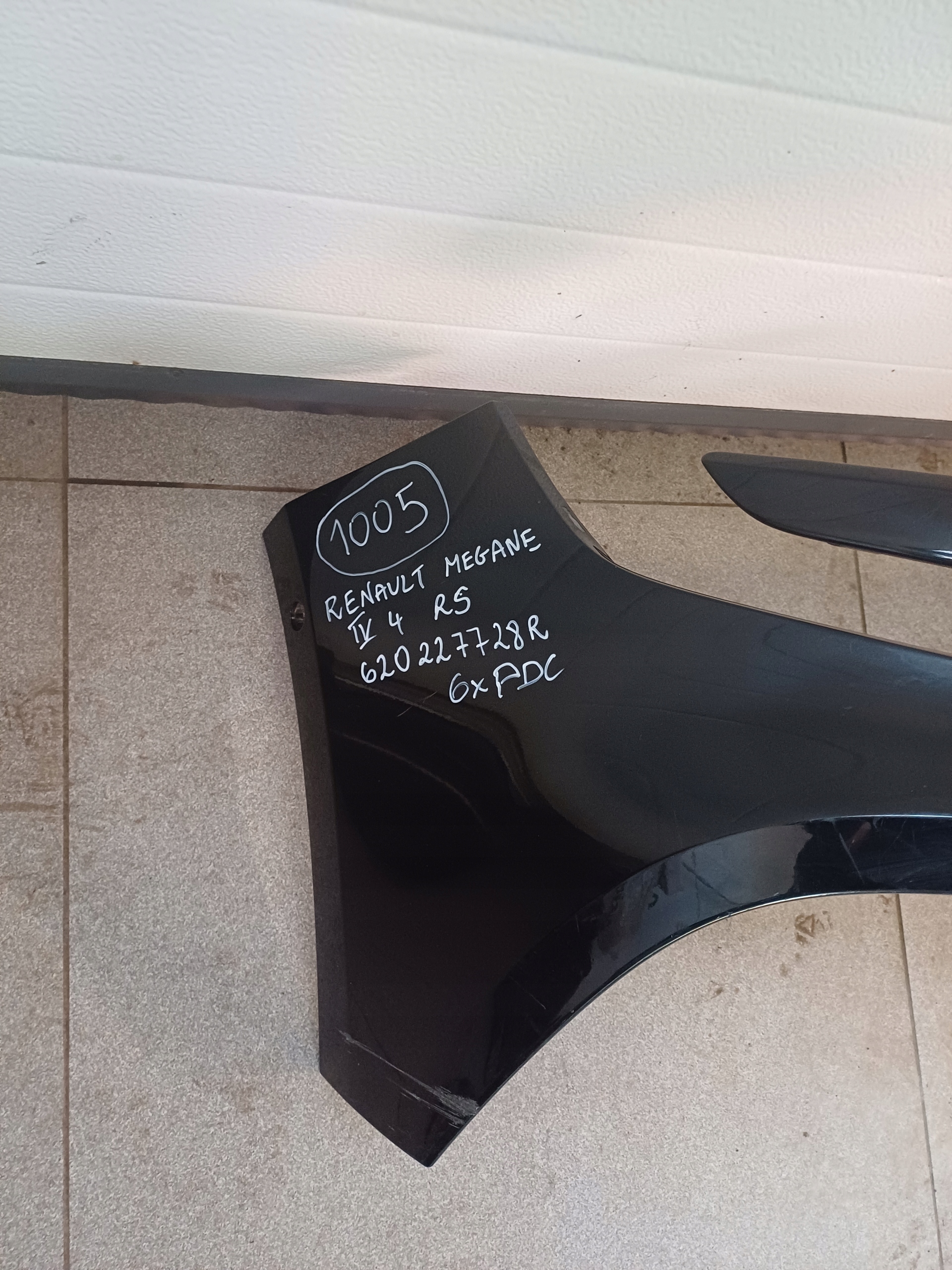 bumper front front RENAULT MEGANE 4 IV RS 620227728R 6 X PDC