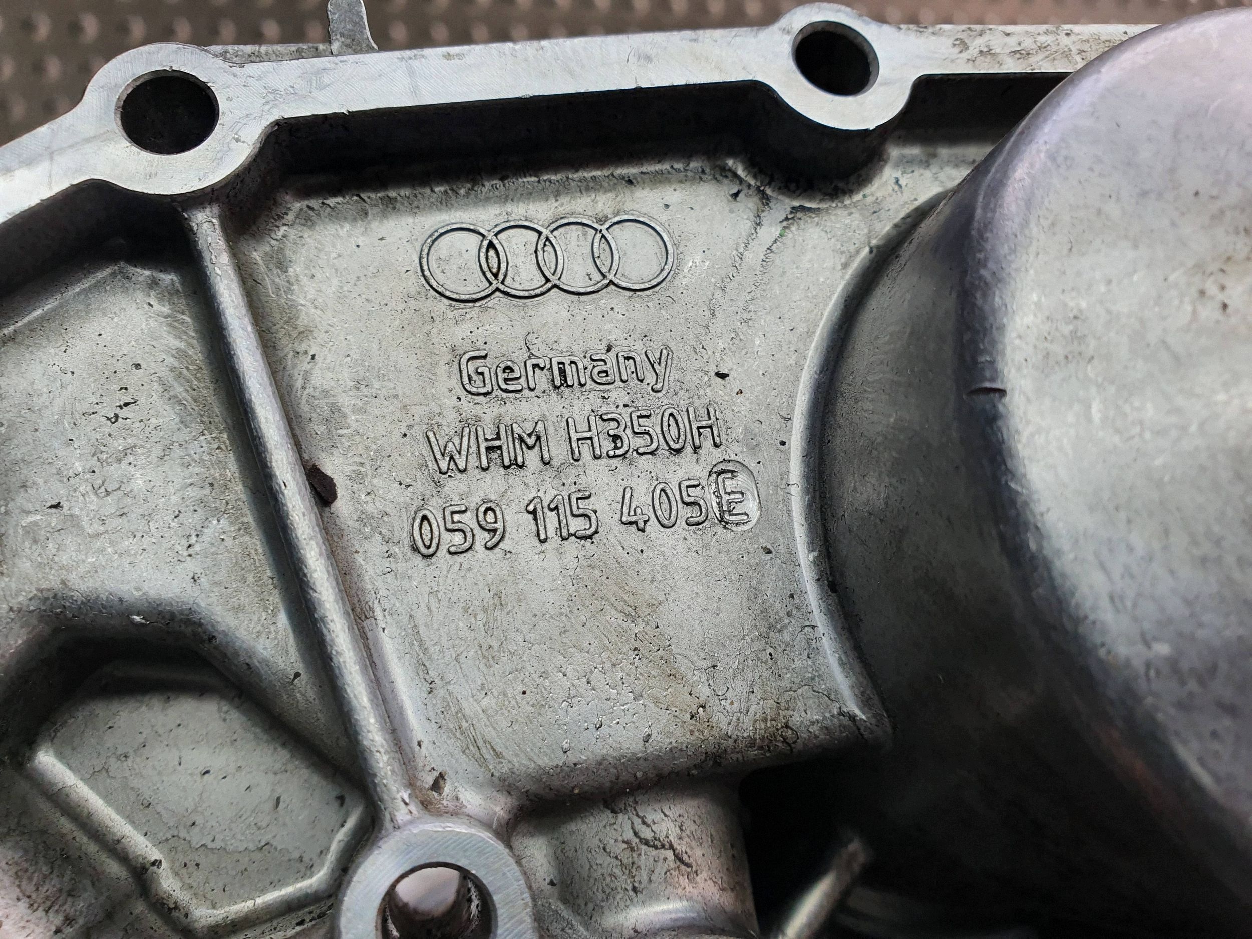 držač poklopač filtera ulja 059115405E AUDI A4 B5 A6 C5 PASSAT B5 2.5 TDI