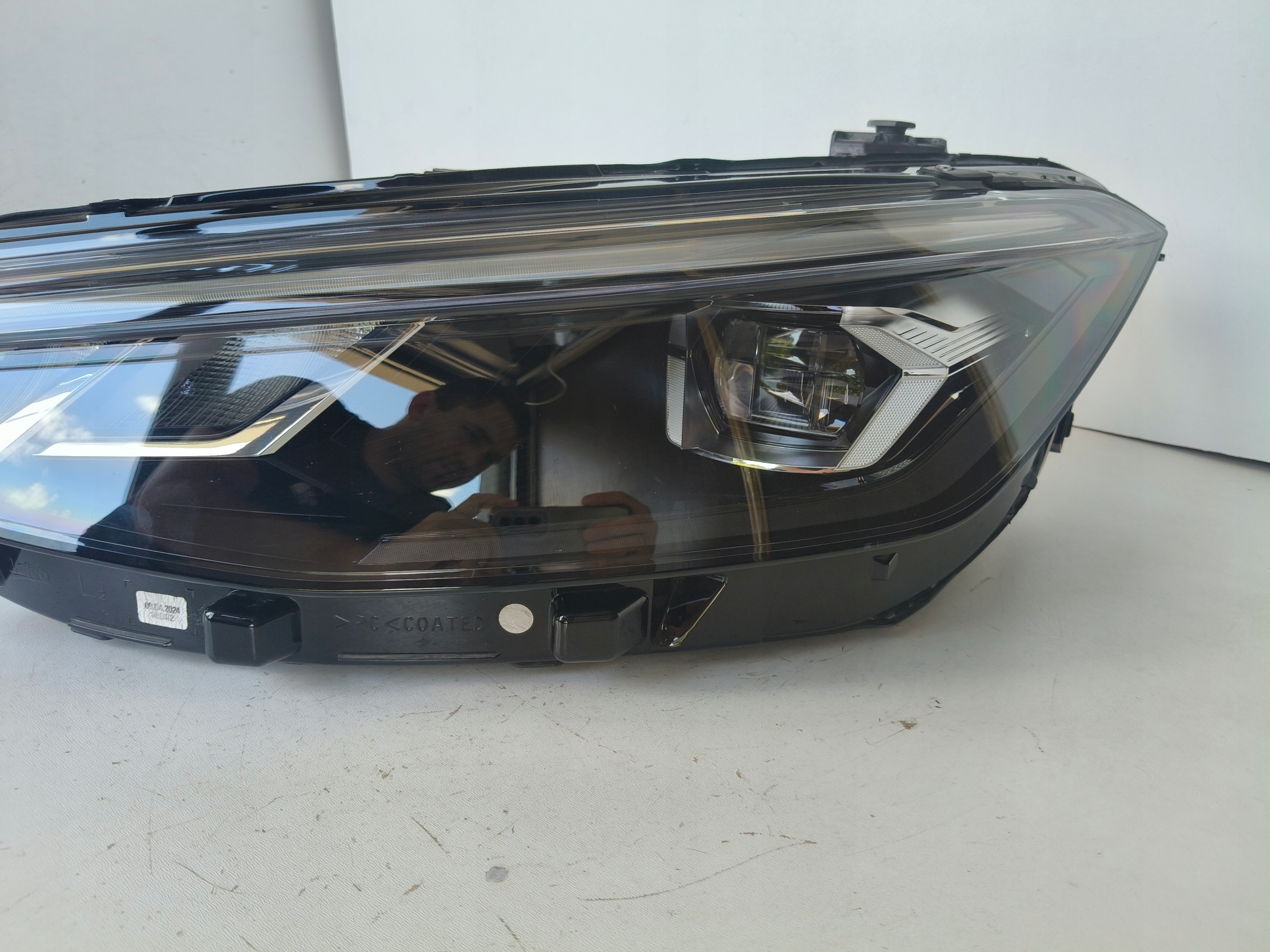 light left REFLEKTOR VW PASSAT B9 3J 3J0 23- LED