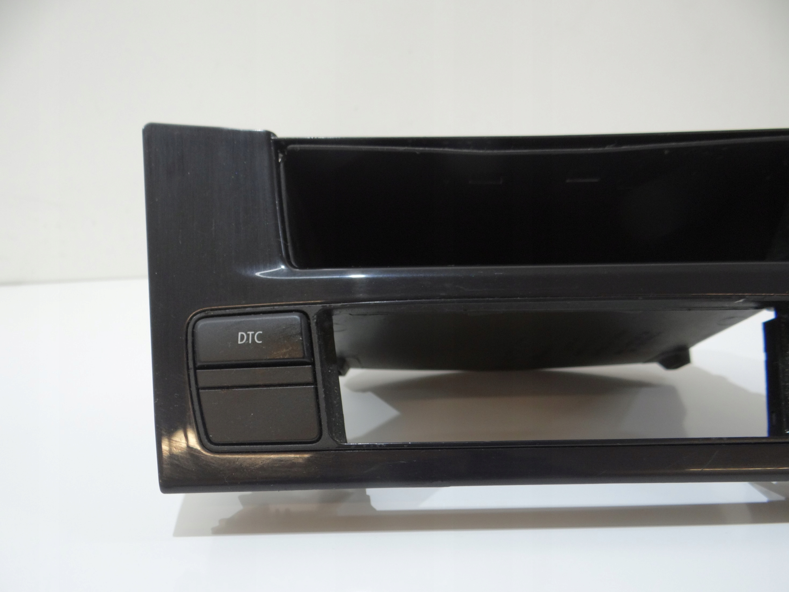frame passenger compartment of the dashboard consoles BMW 5 E60 E61 9139391 (16657730)