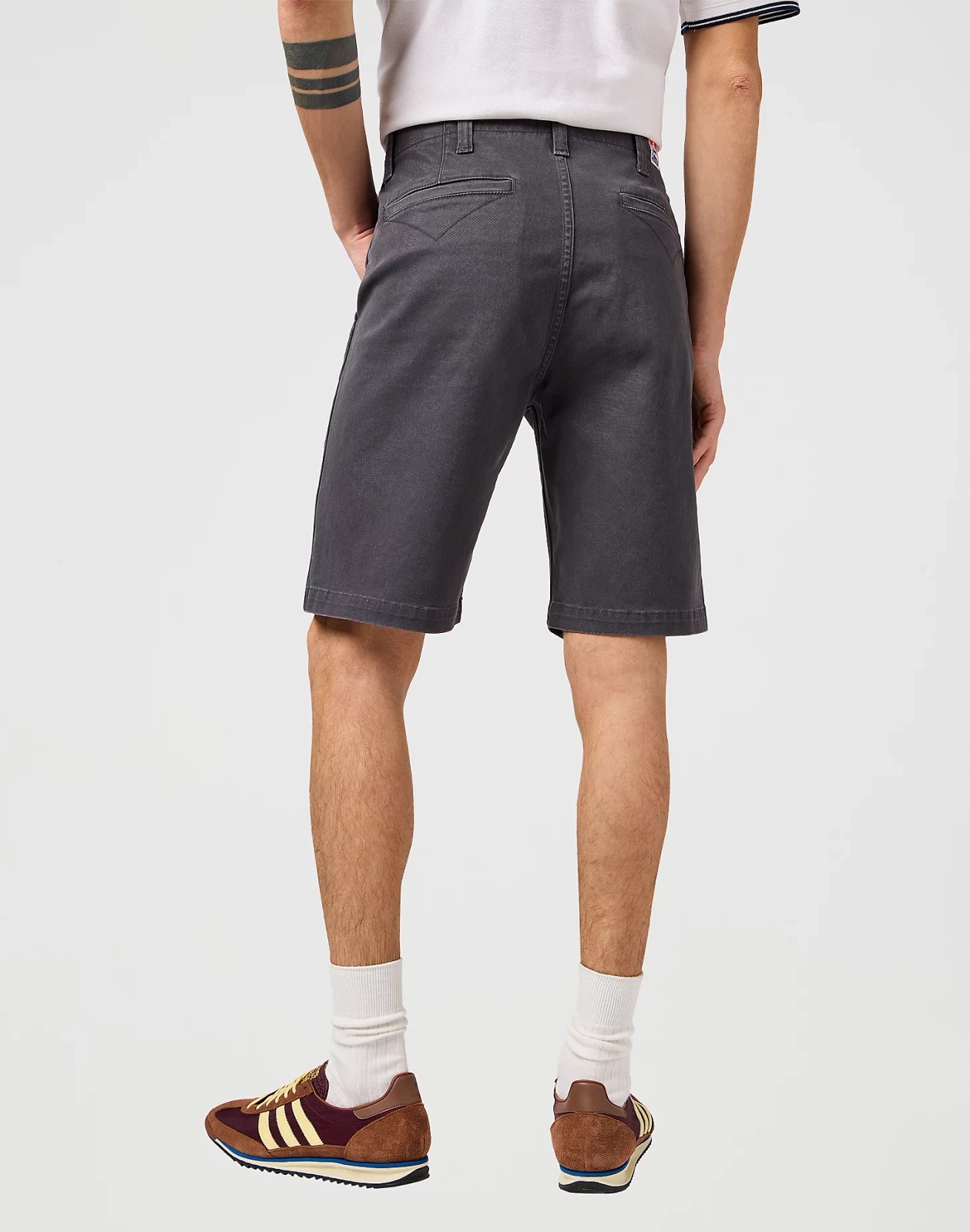 Pánské kraťasy Wrangler Cj Chino Shorts Faded Black 112362922 W33