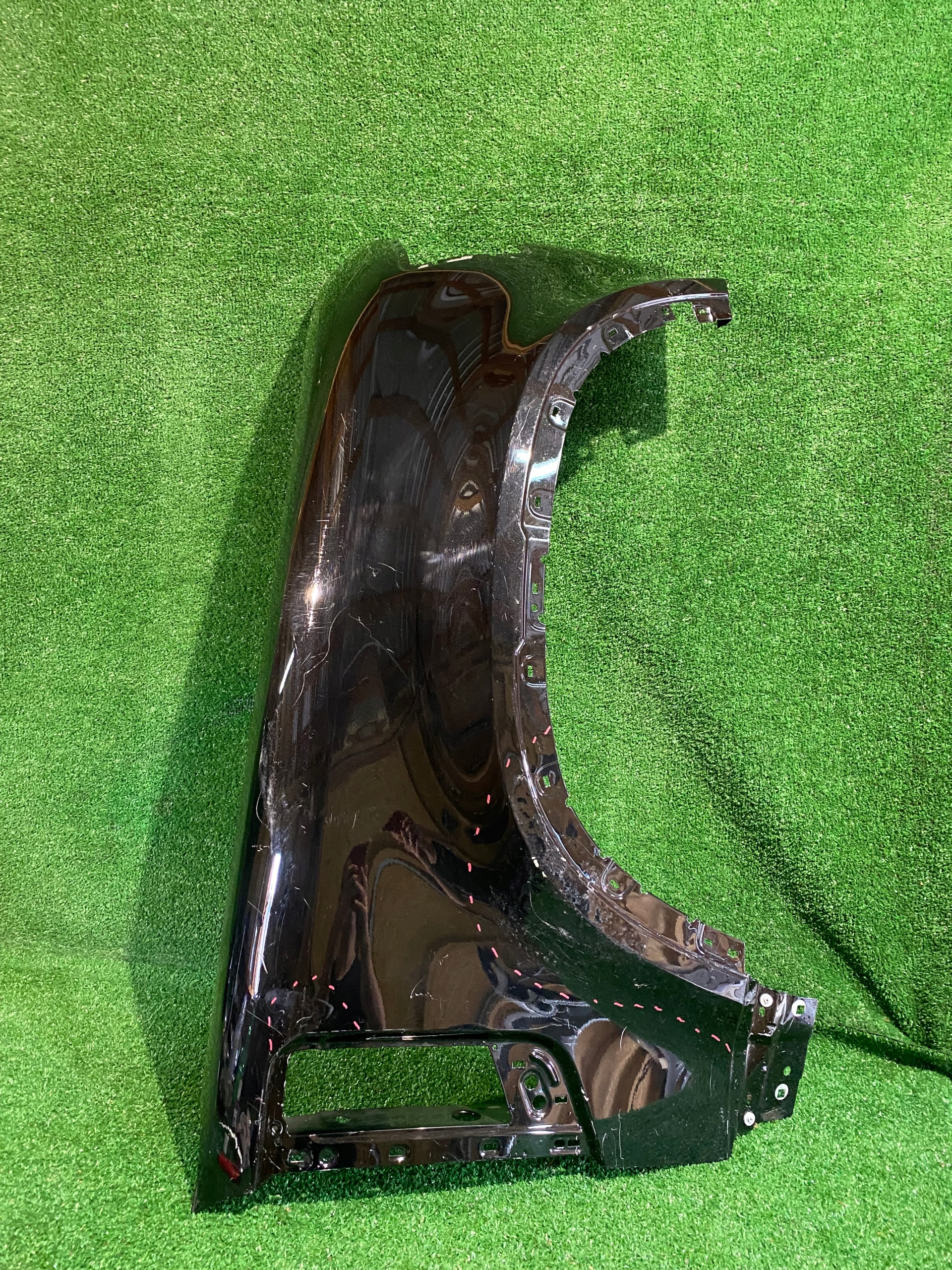 fender front right LAND ROVER DEFENDER II