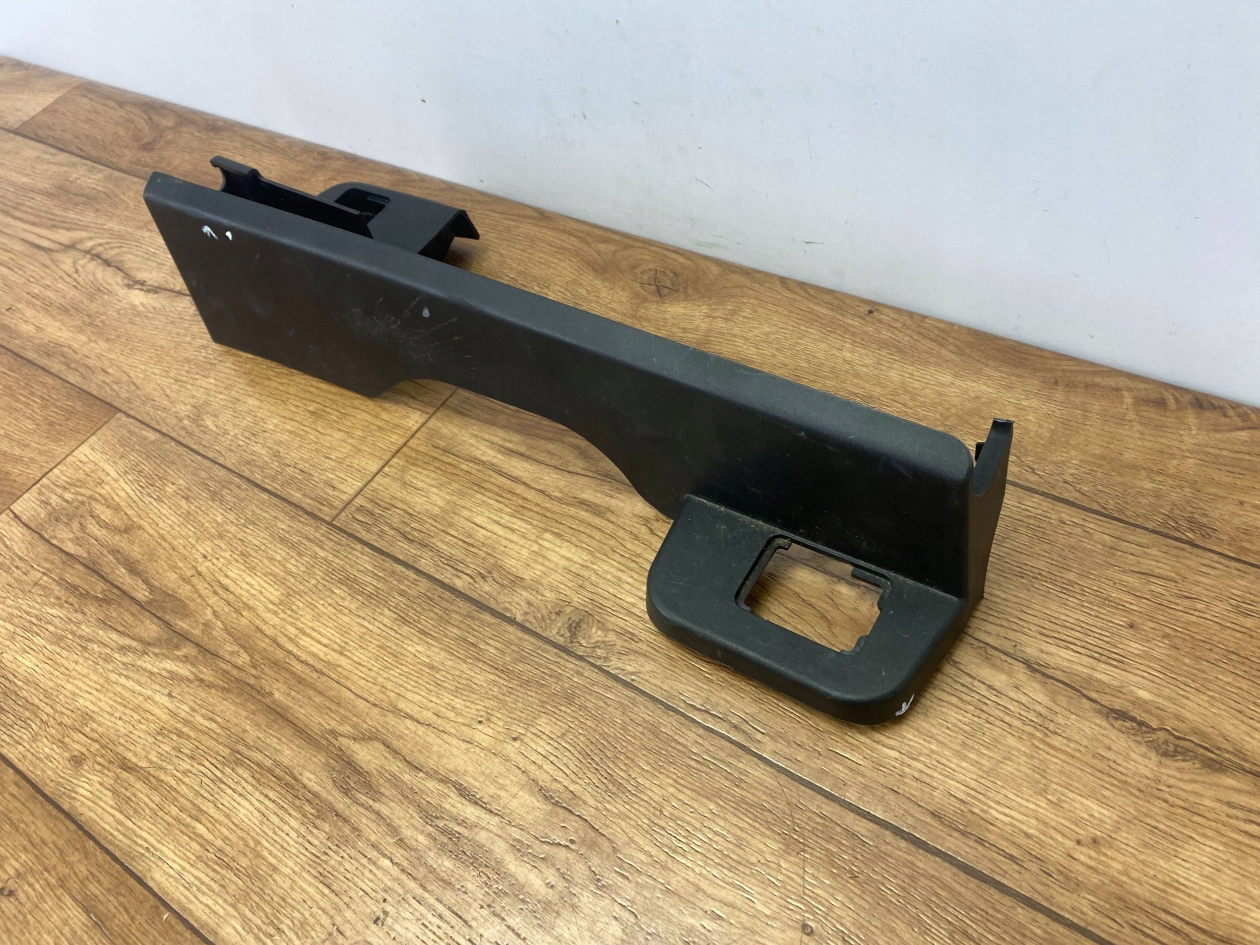 Blende Abdeckung szyny SITZ vorne links Ford Escape IV 2020+