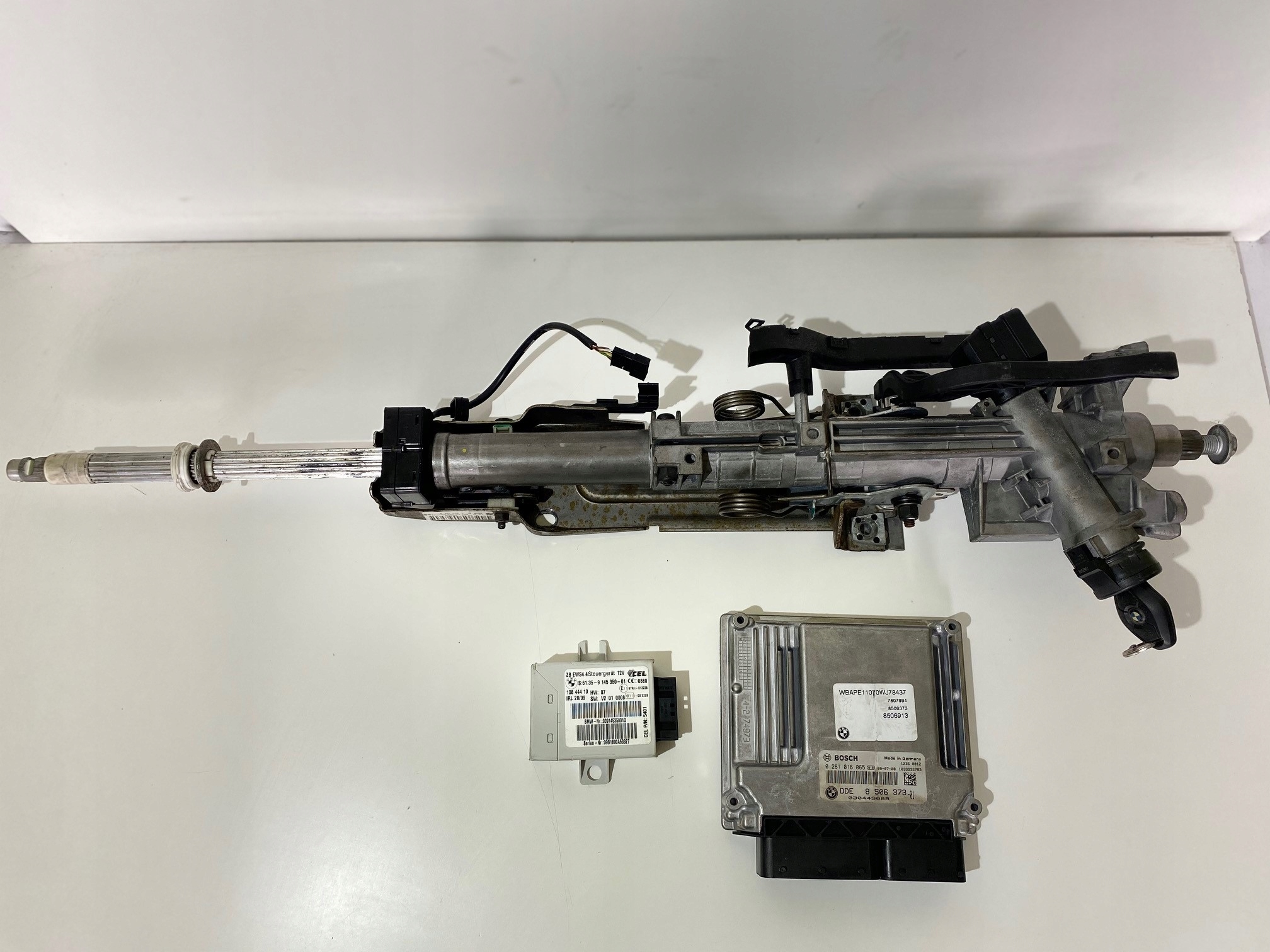 KOMPUTER ZESTAW BMW X3 E83 LIFT 2.0D 0281016065