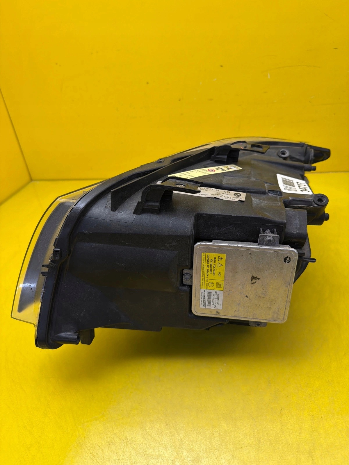 light right BMW 3 E90 E91 Xenon positioning 6942744