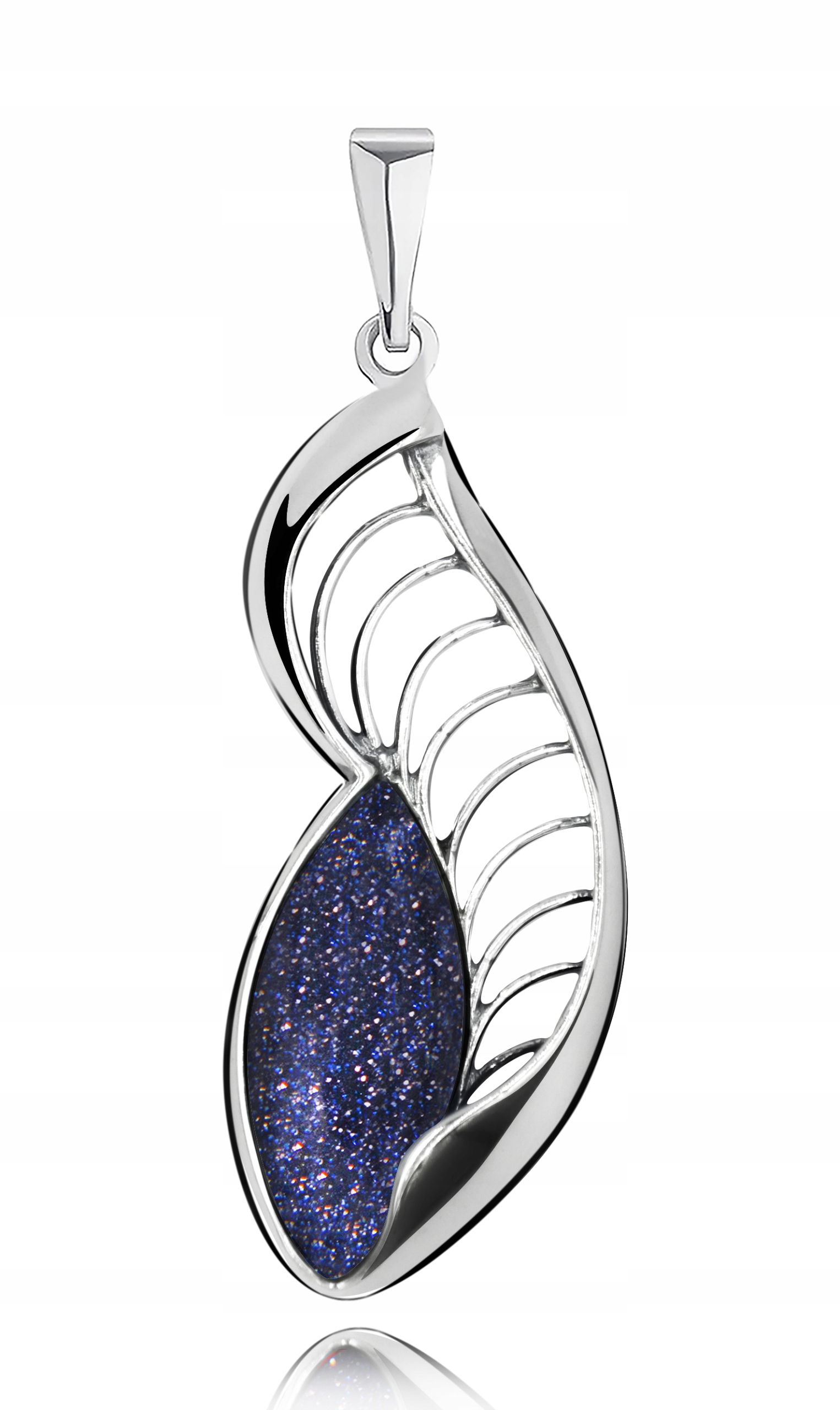 

Srebrny Ażurowy Wisiorek Z Nocą Kairu Srebro 925