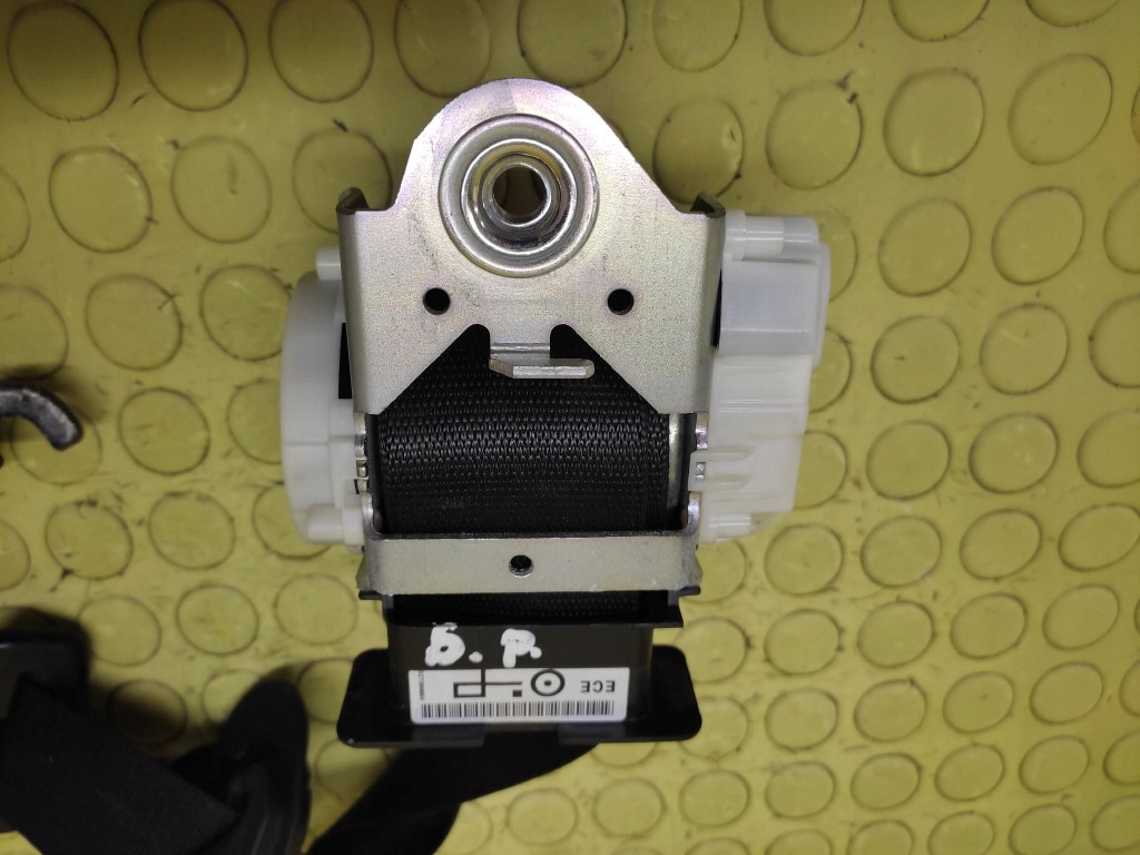 BMW 1 E87 Gurten Sicherheits rechts vorne 330598491