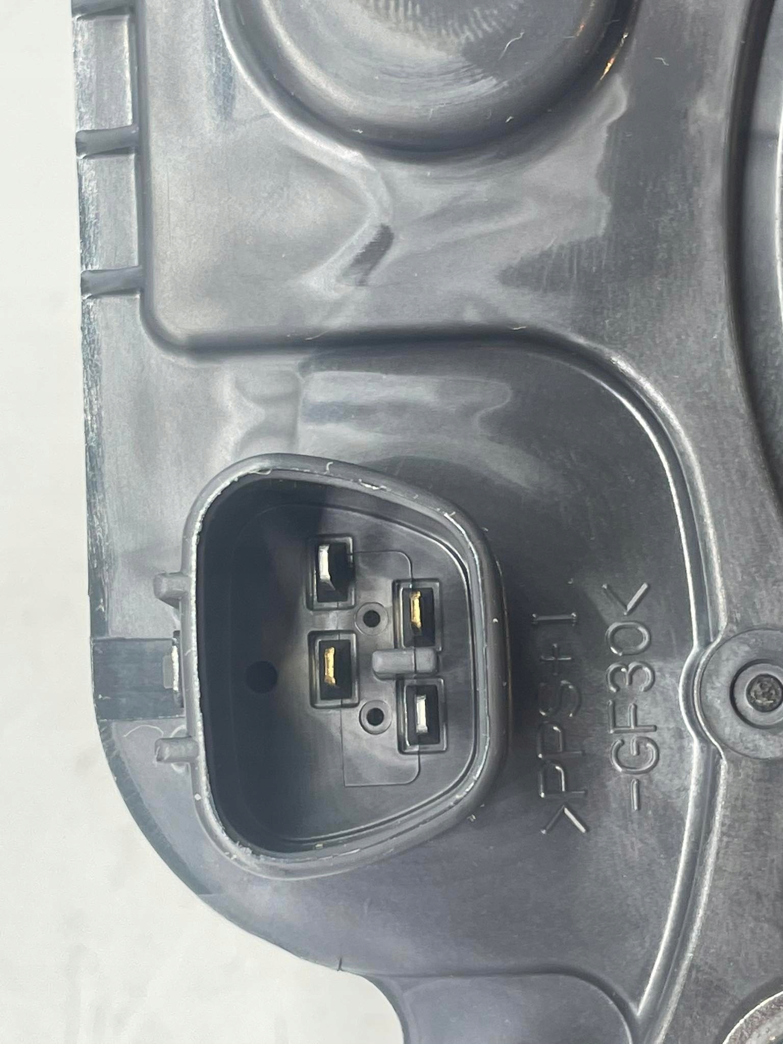 ORYGINALNA POMPA WODY ELEKTRYCZNA TOYOTA AURIS 1.8 11- 161A0-29015 Typ samochodu Samochody osobowe