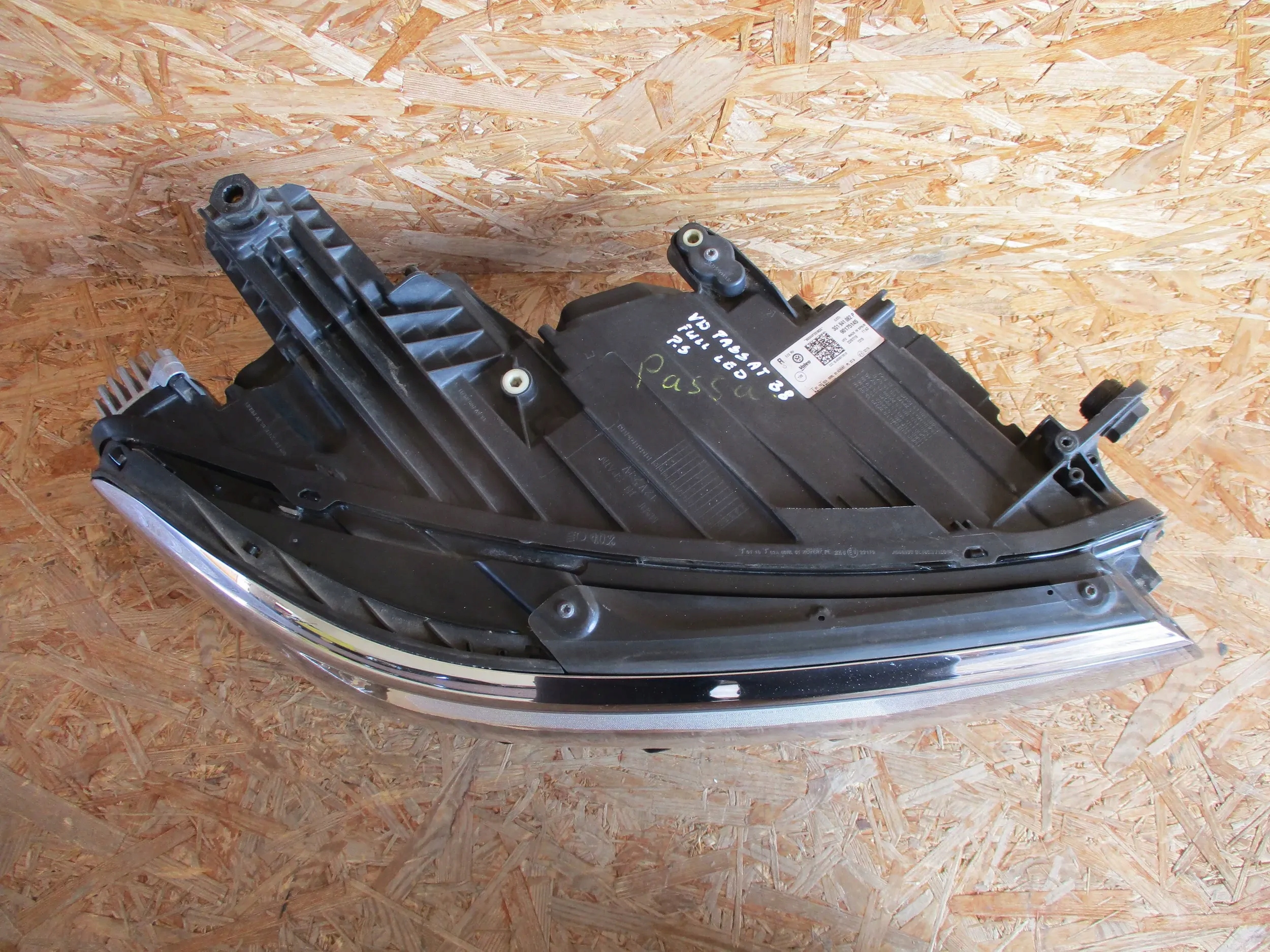 light front front right VW PASSAT B8 LIFT FULL LED