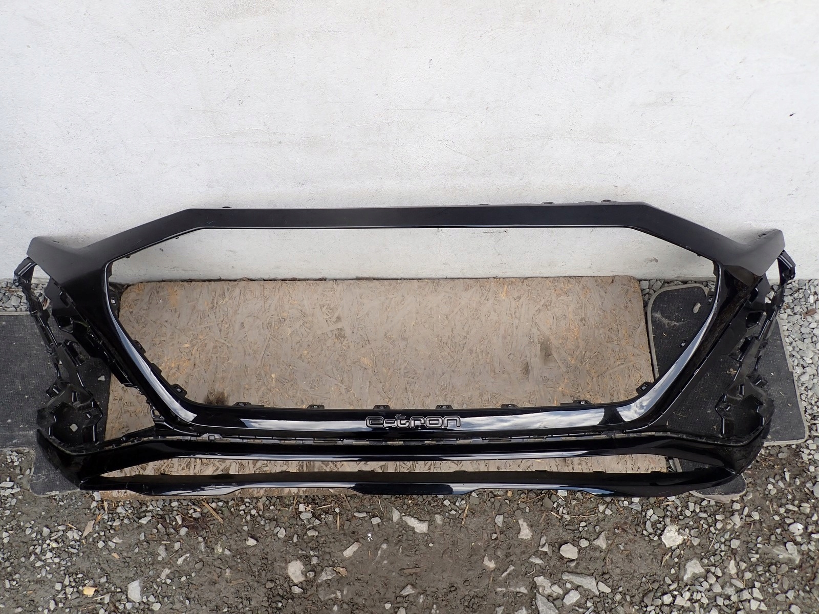 bumper front front AUDI E TRON 4KE GEN GEA S LINE LIFT 2022- 4KE807725
