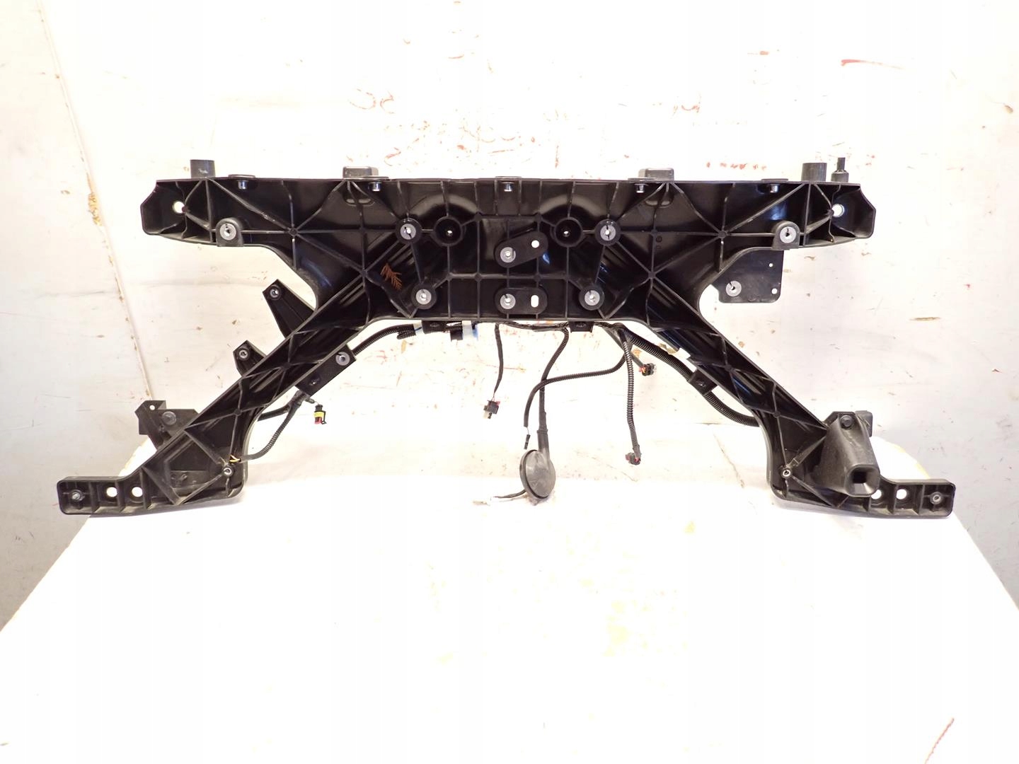 support panel for radiators TESLA Y 2020- 1660012-99-C
