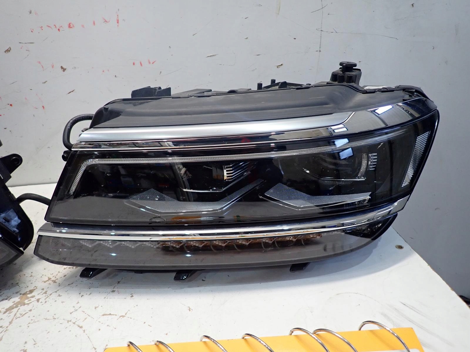 light front left VW TIGUAN 2015- ALLSPACE FULL LED