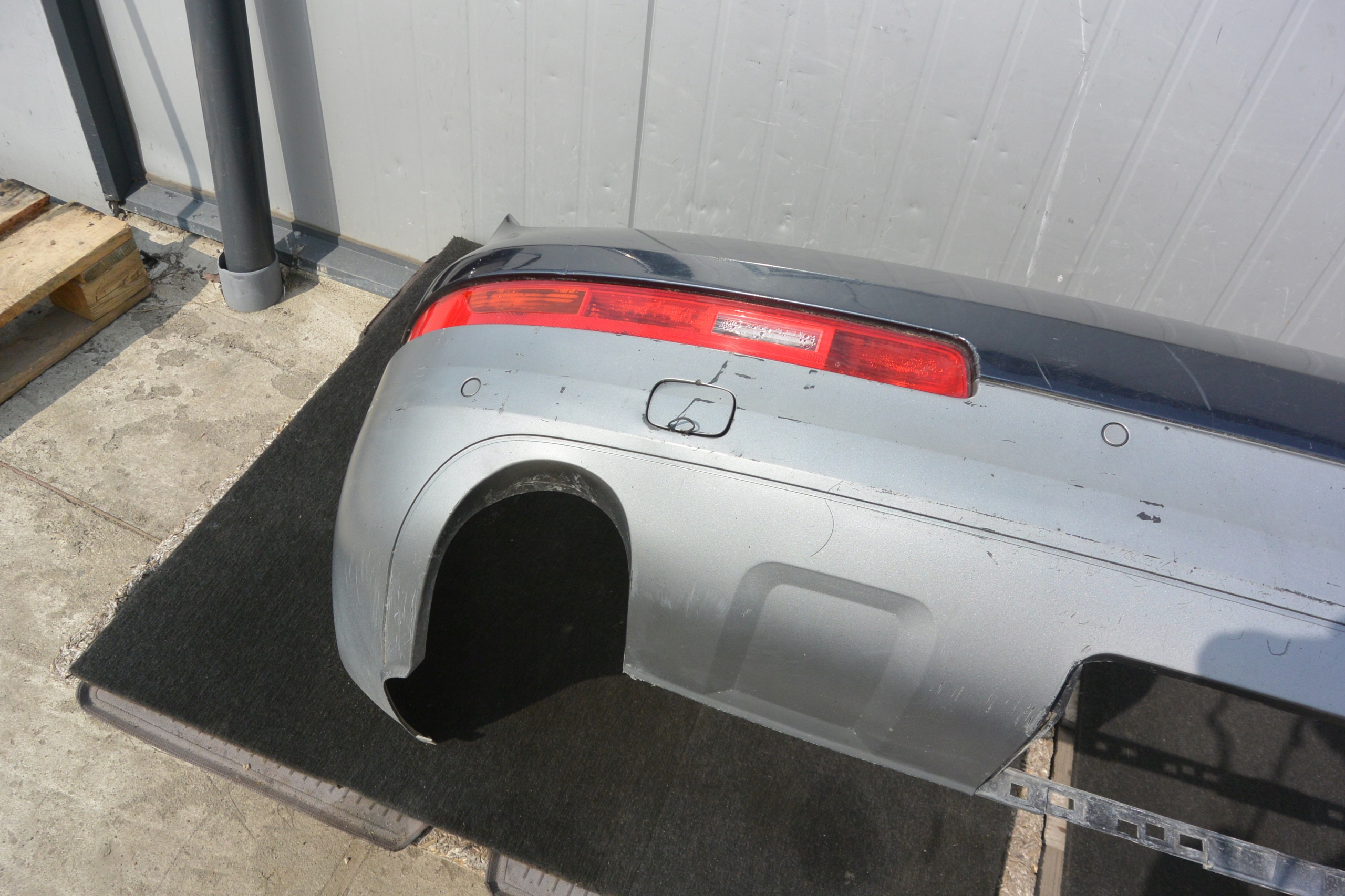 AUDI Q7 4L 06-10 STOSSSTANGE HECK PDC KOMPLET LZ5Q