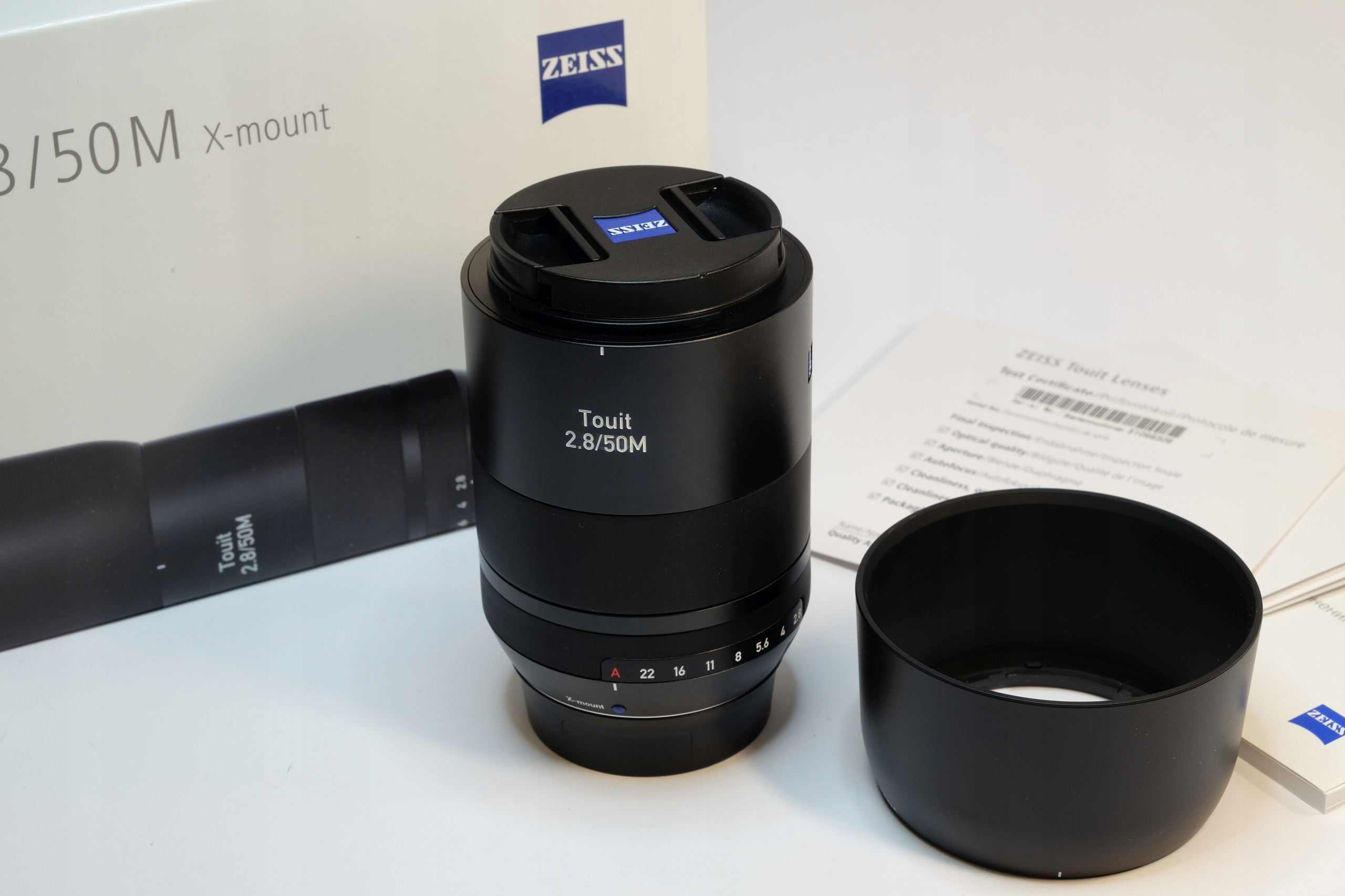 Obiektyw Carl Zeiss Touit 2.8/50MM Fujifilm X Macro - Sklep
