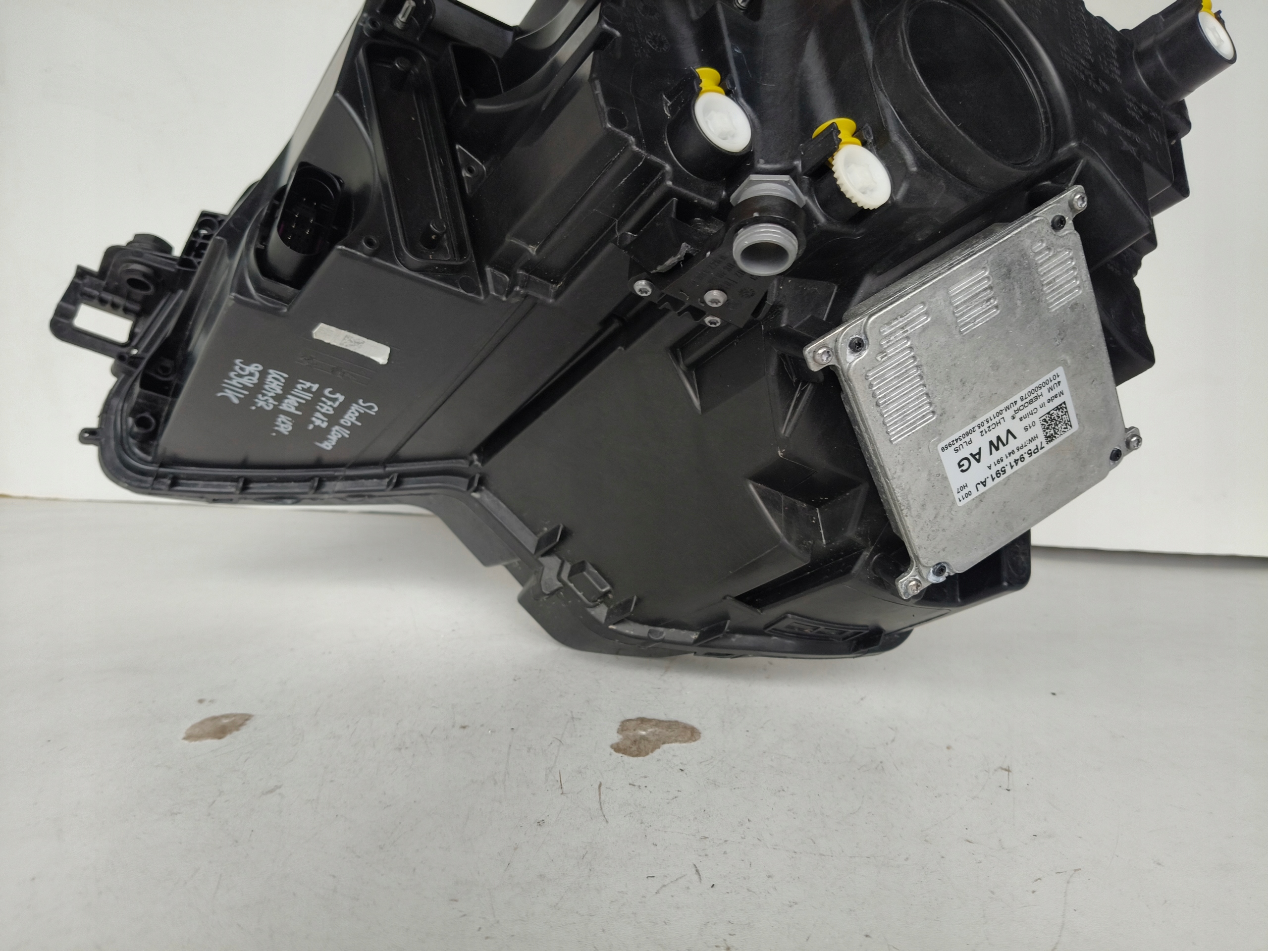 light right REFLEKTOR SKODA KAROQ 57A 17- FULL LED