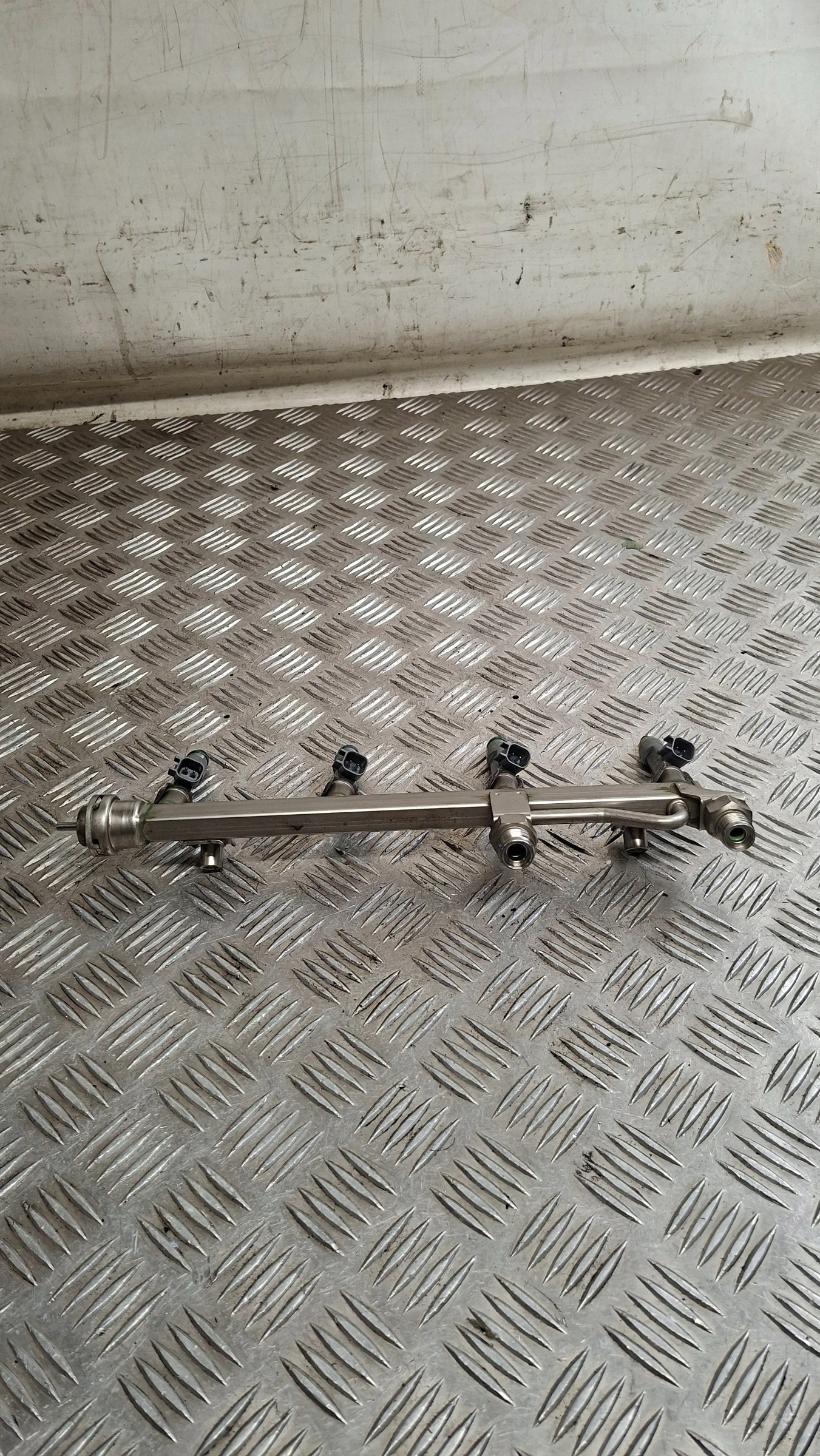 rampe injection SAAB 93 1.8T