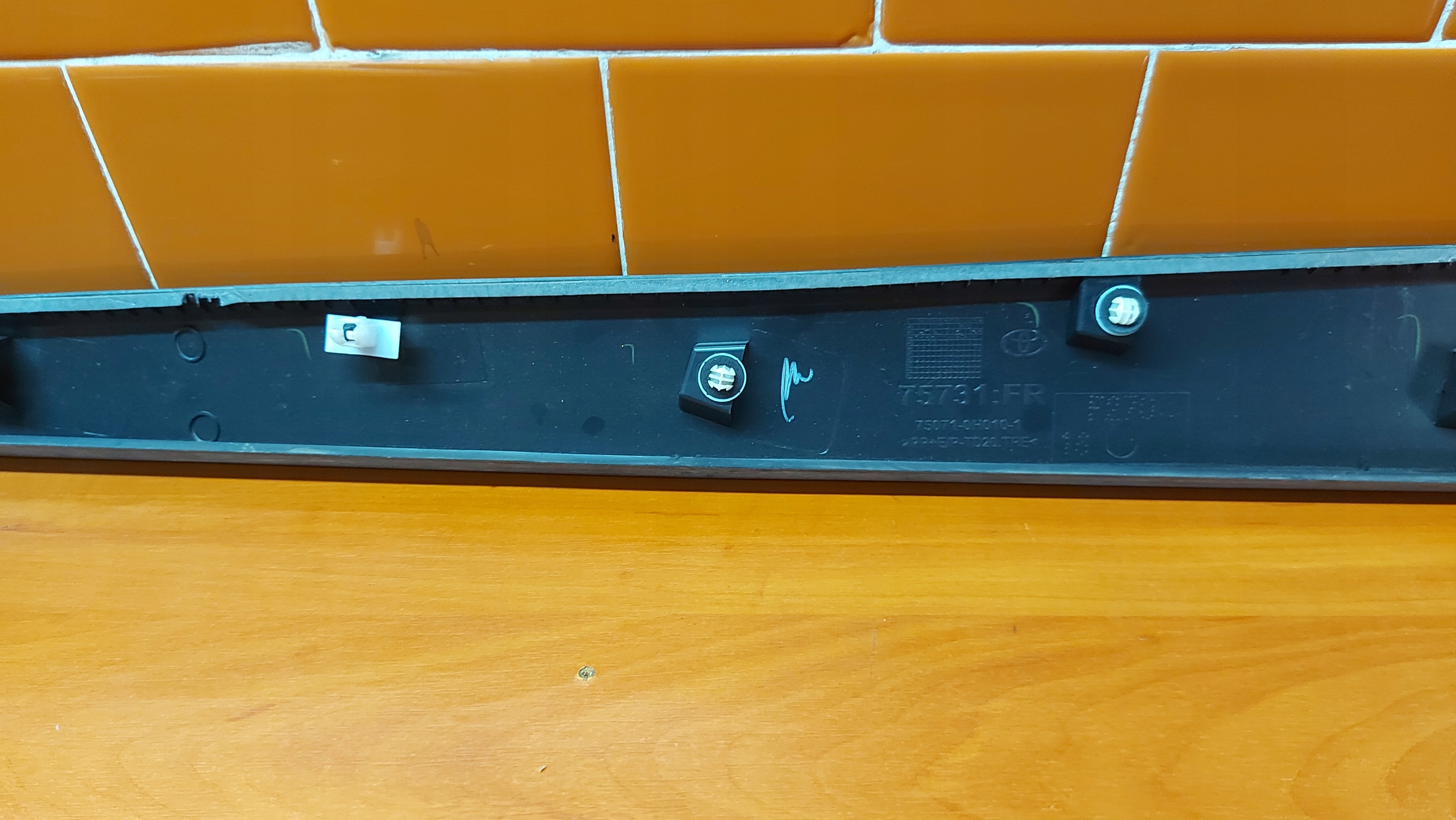 moulding door right right front TOYOTA AYGO X 22