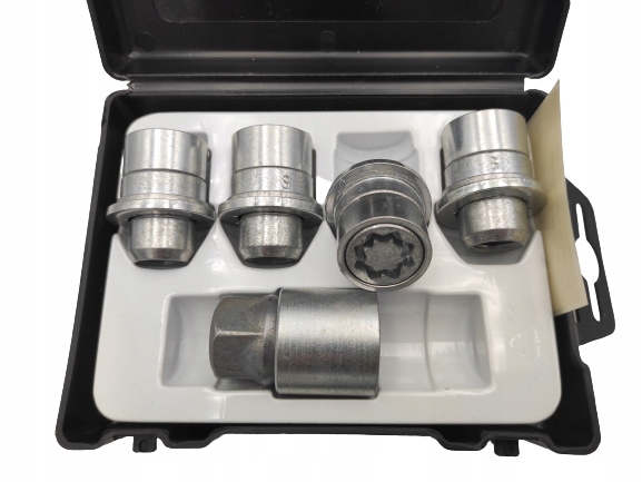 ZABEZPIECZENIA DO KOL TOYOTA YARIS YARIS CROSS