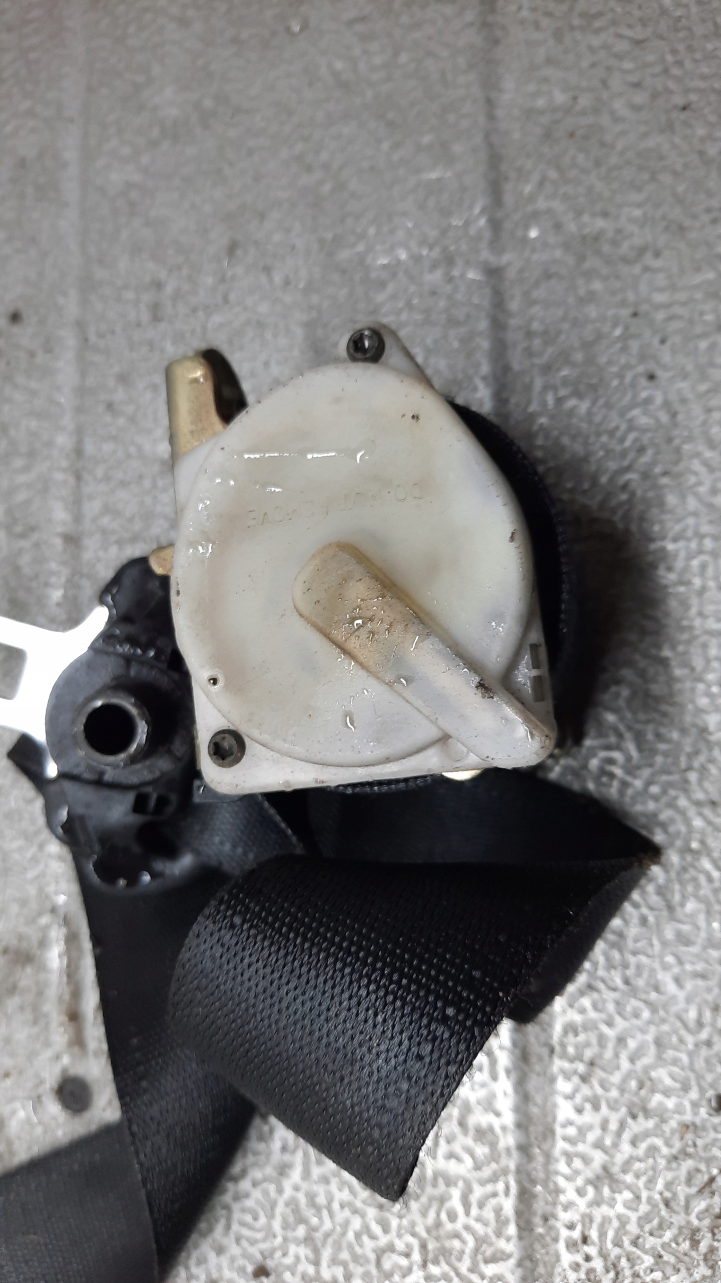 ремень безопасности opel CORSA b 1.5d 00R