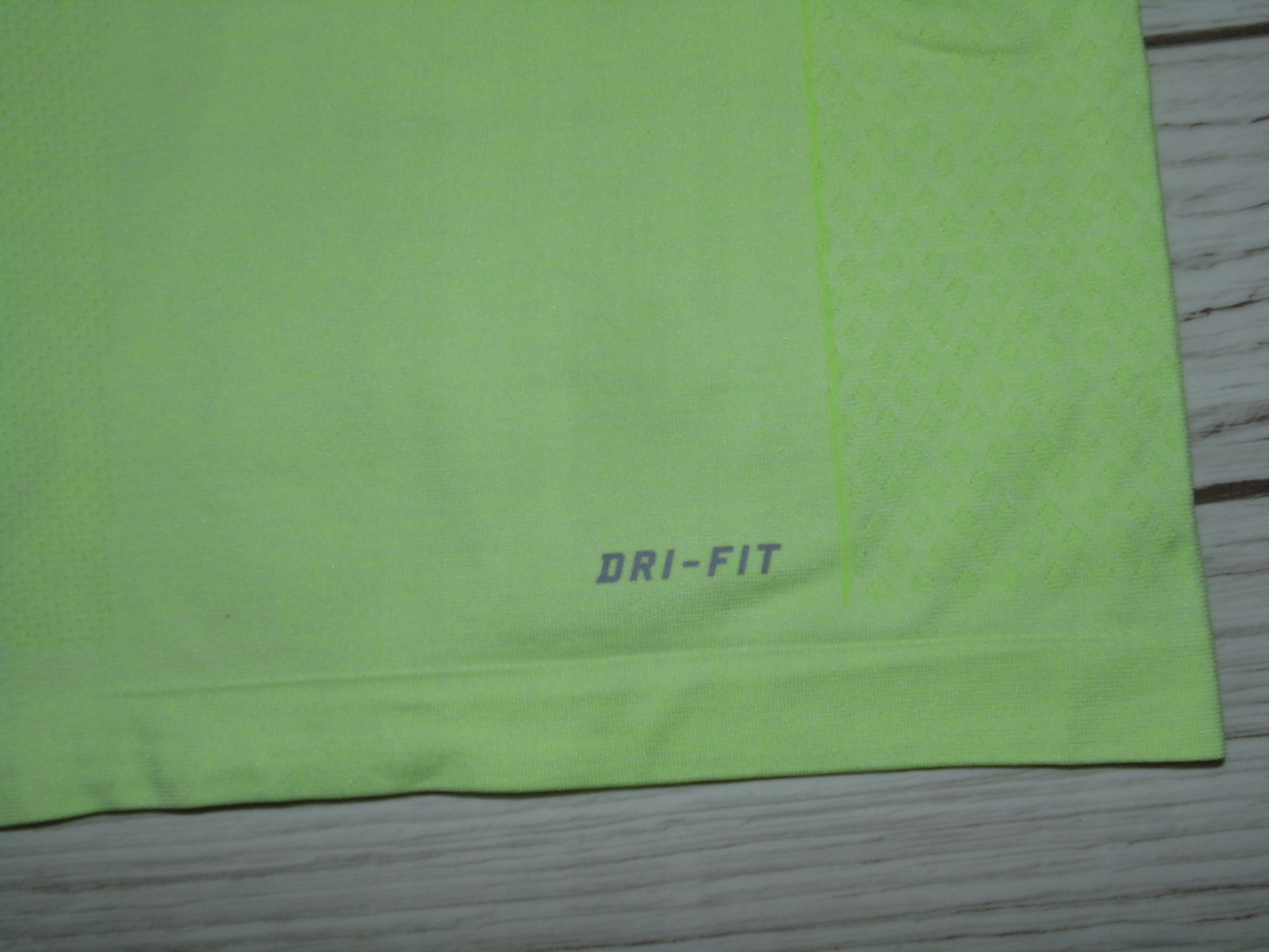 NIKE DRI FIT KOSZULKA SPORTOWA TRENINGOWA r. M Kolekcja DRI FIT