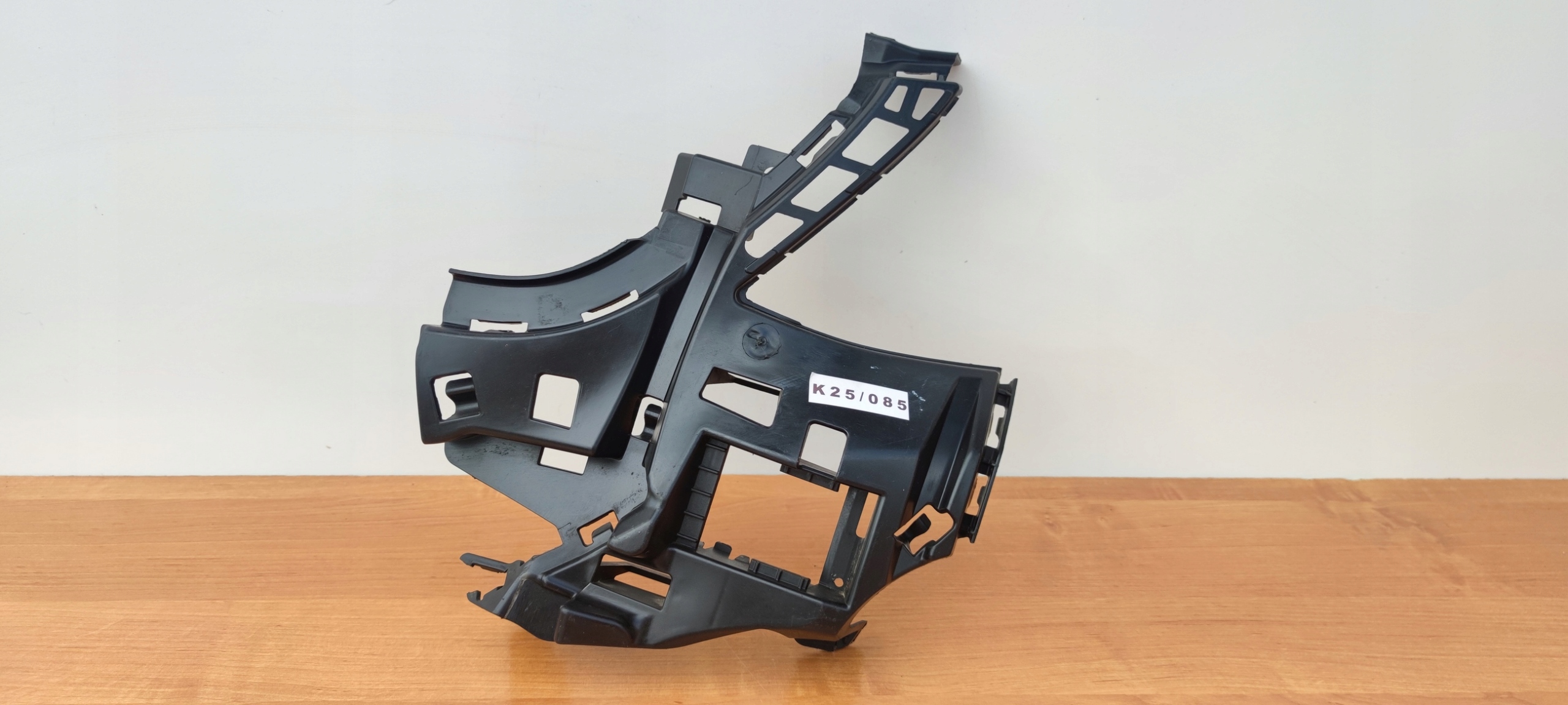 MERCEDES S-KLASA W222 222 left bumper bracket BDB