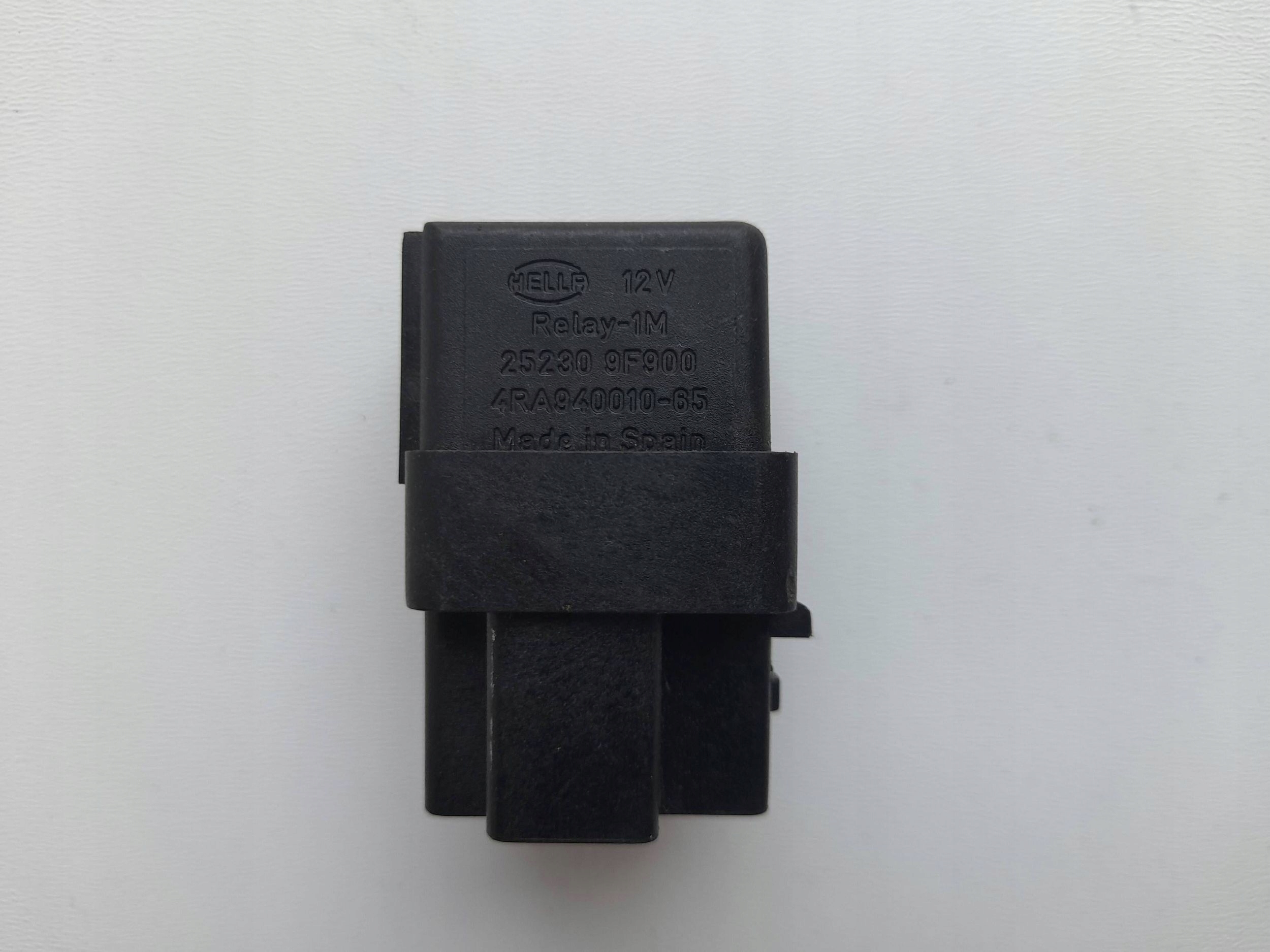 Nissan Terrano relay 252309F900 (P75)