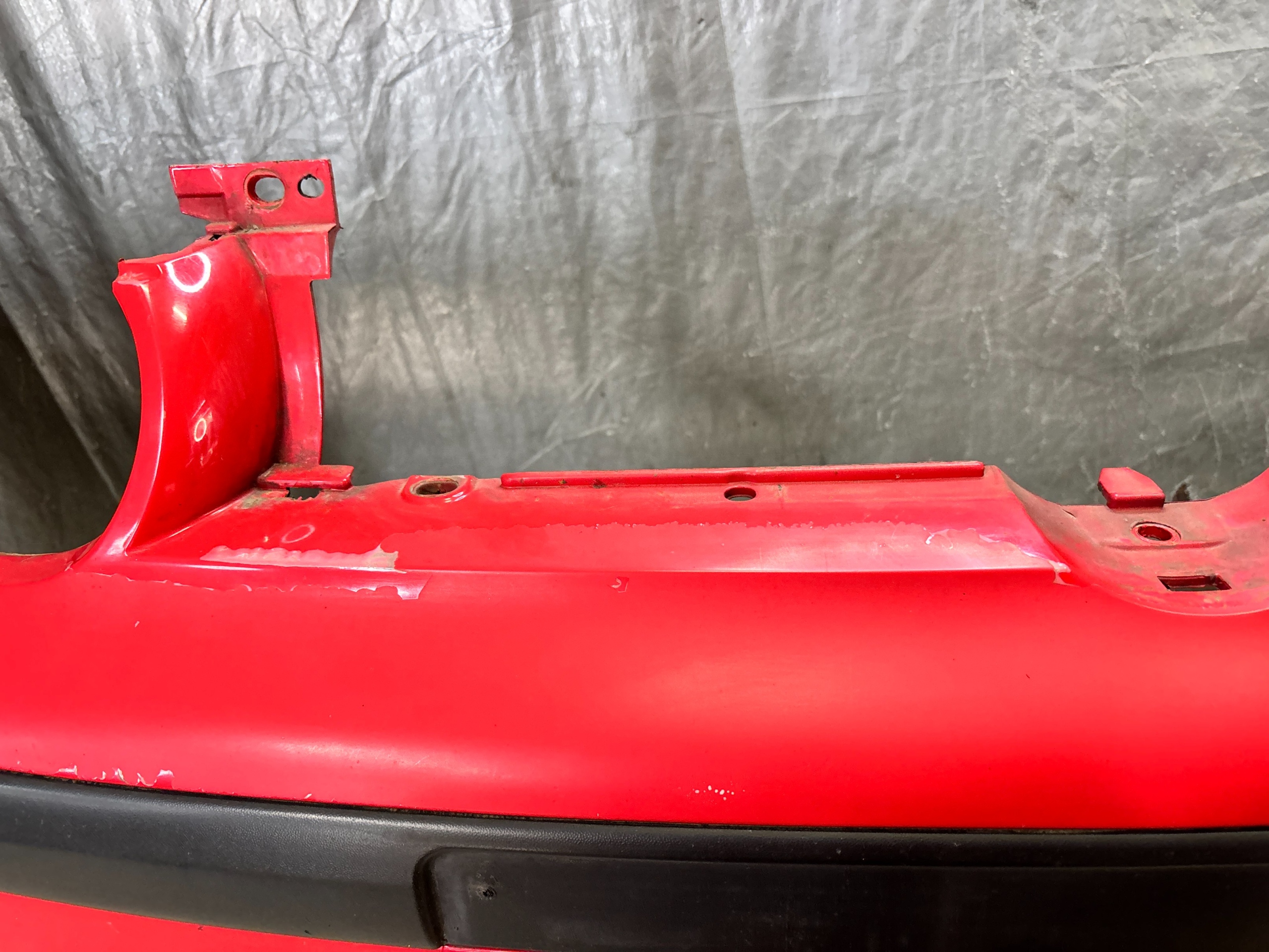 front bumper Volkswagen Golf IV 4 k: LP3G