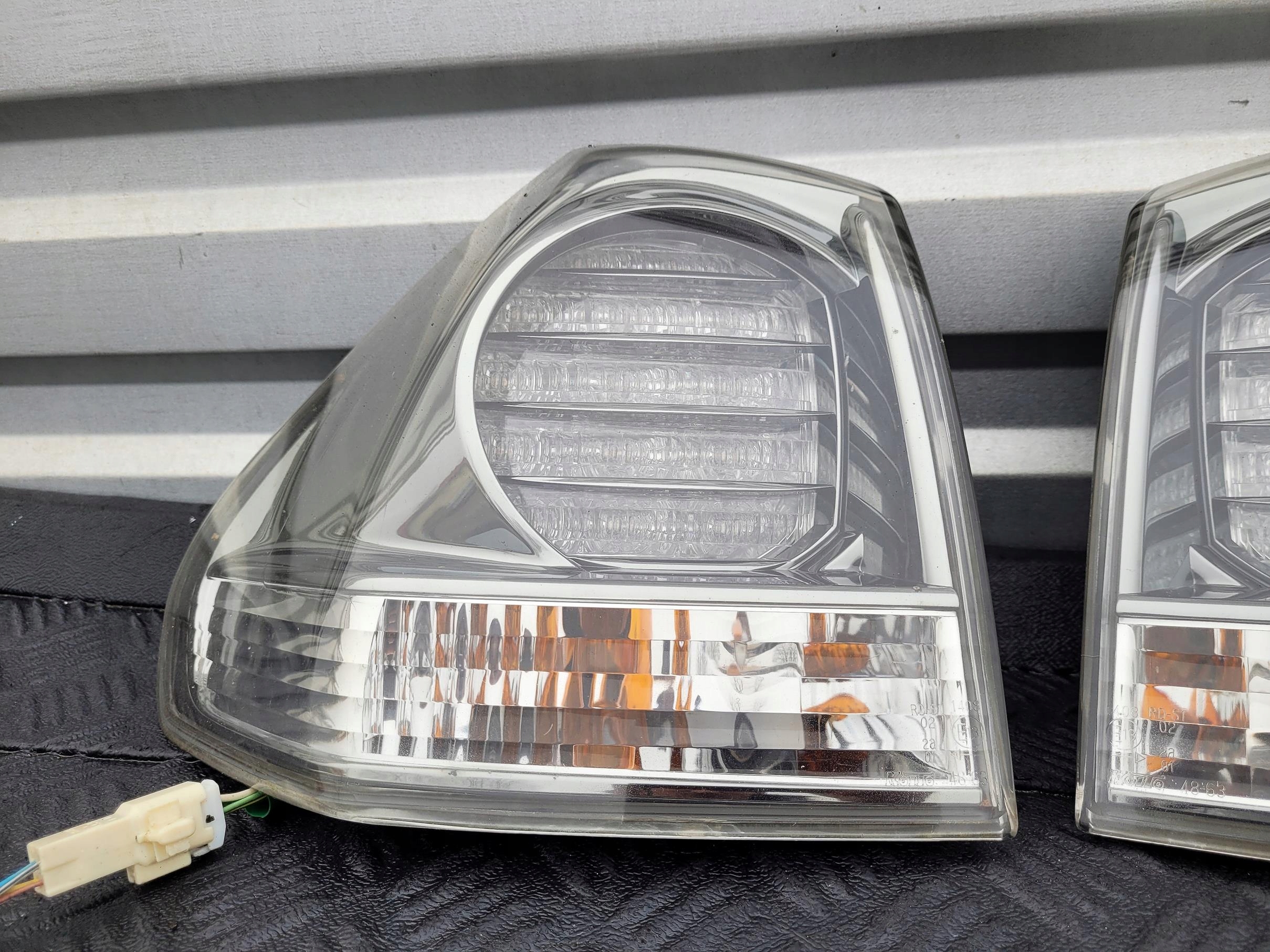 light rear part left rear left EUROPA LEXUS RX II 300 400 RX400 H