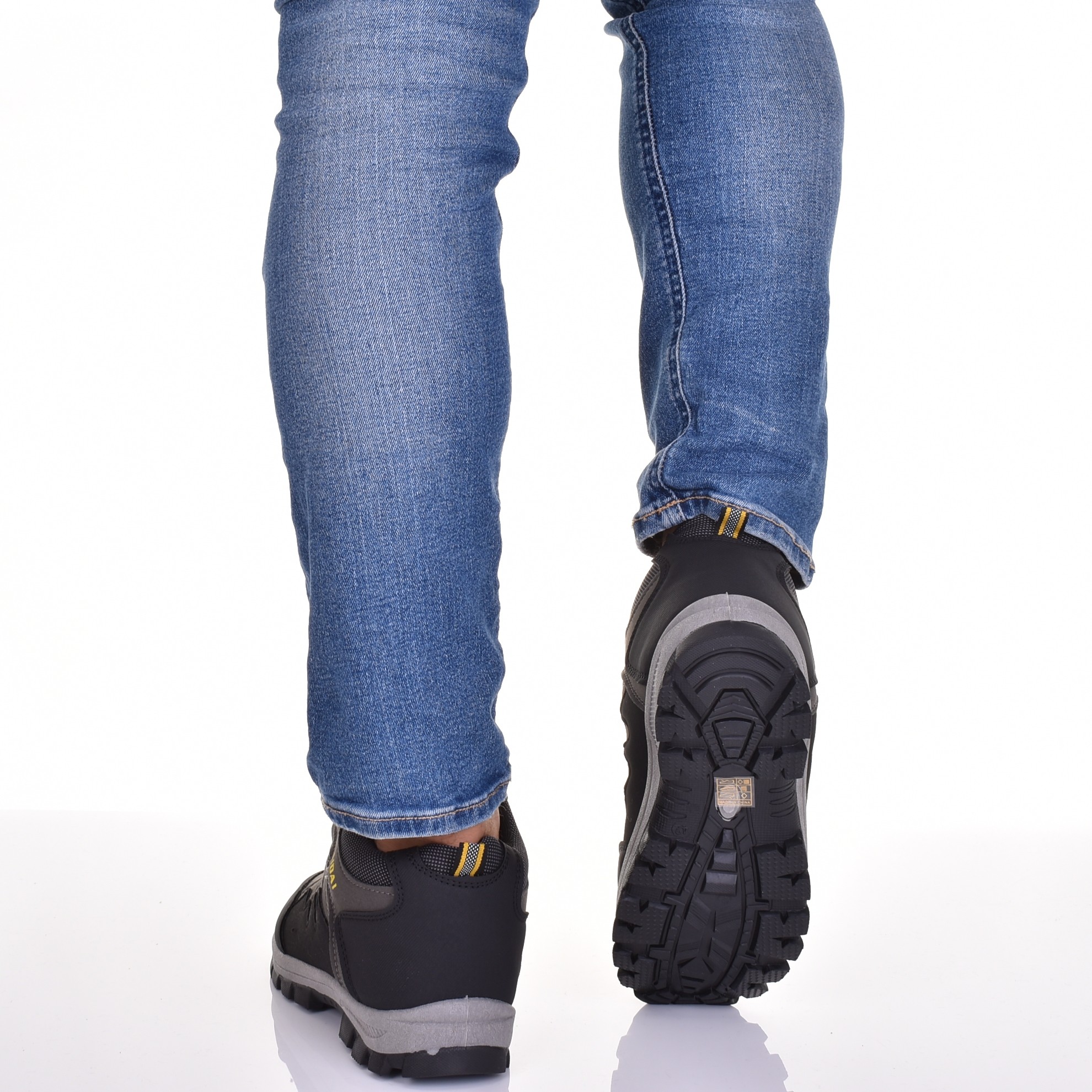 BUTY OCIEPLANE FUTERKIEM WYSOKIE ZIMOWE SOLIDNE MĘSKIE ŚNIEGOWCE Marka inna