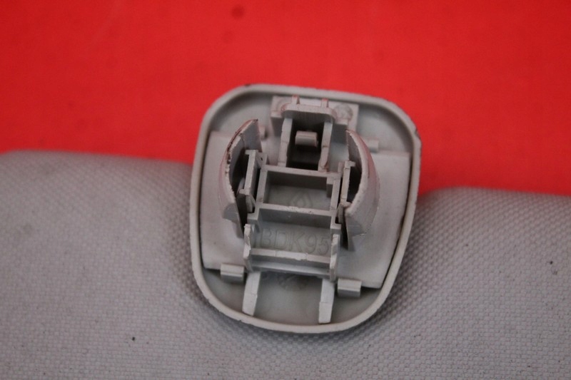Blende Abdeckung PRZECIWSLONECZNA EU RENAULT CLIO 4 IV 12-20