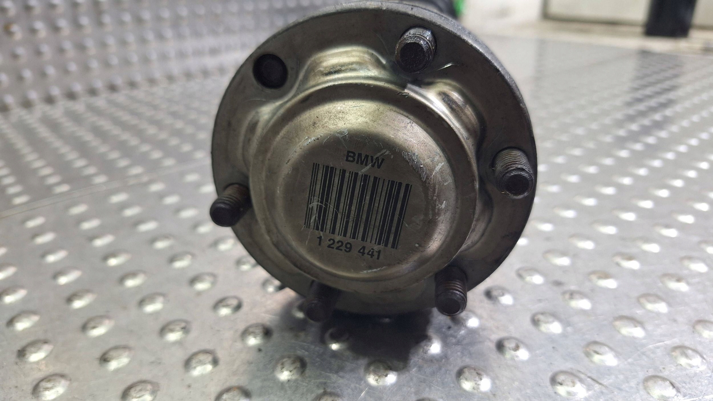 semi-axis left rear part 1229441 BMW E39 2.5D 143KM