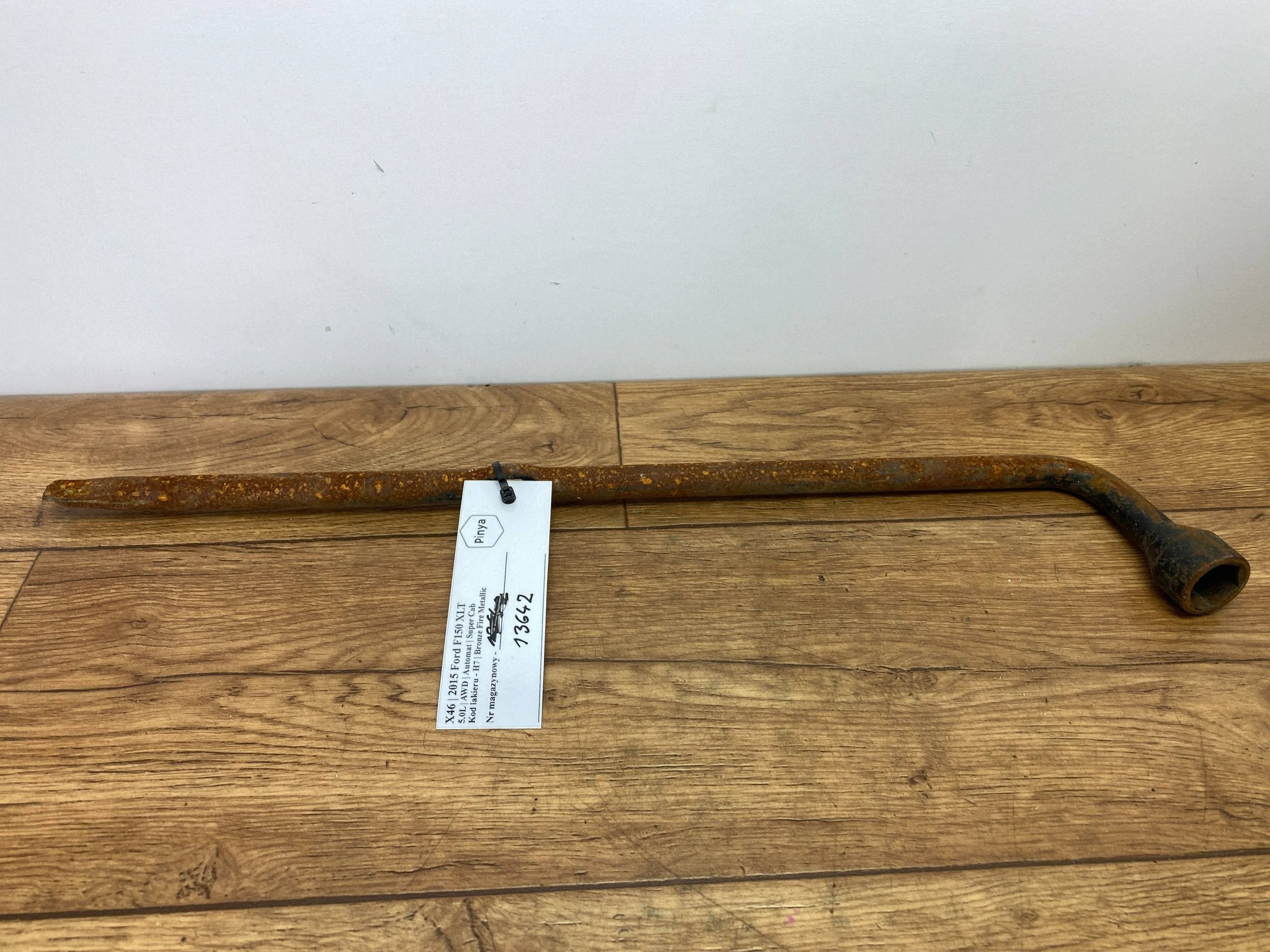 lock with key do der Räder Ford F150 2015+