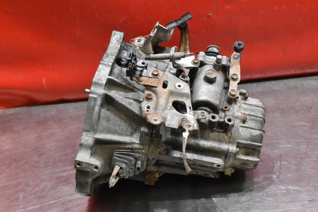 CAMBIO TOYOTA YARIS 1 e 1.4 D-4D 75 KM 03-05