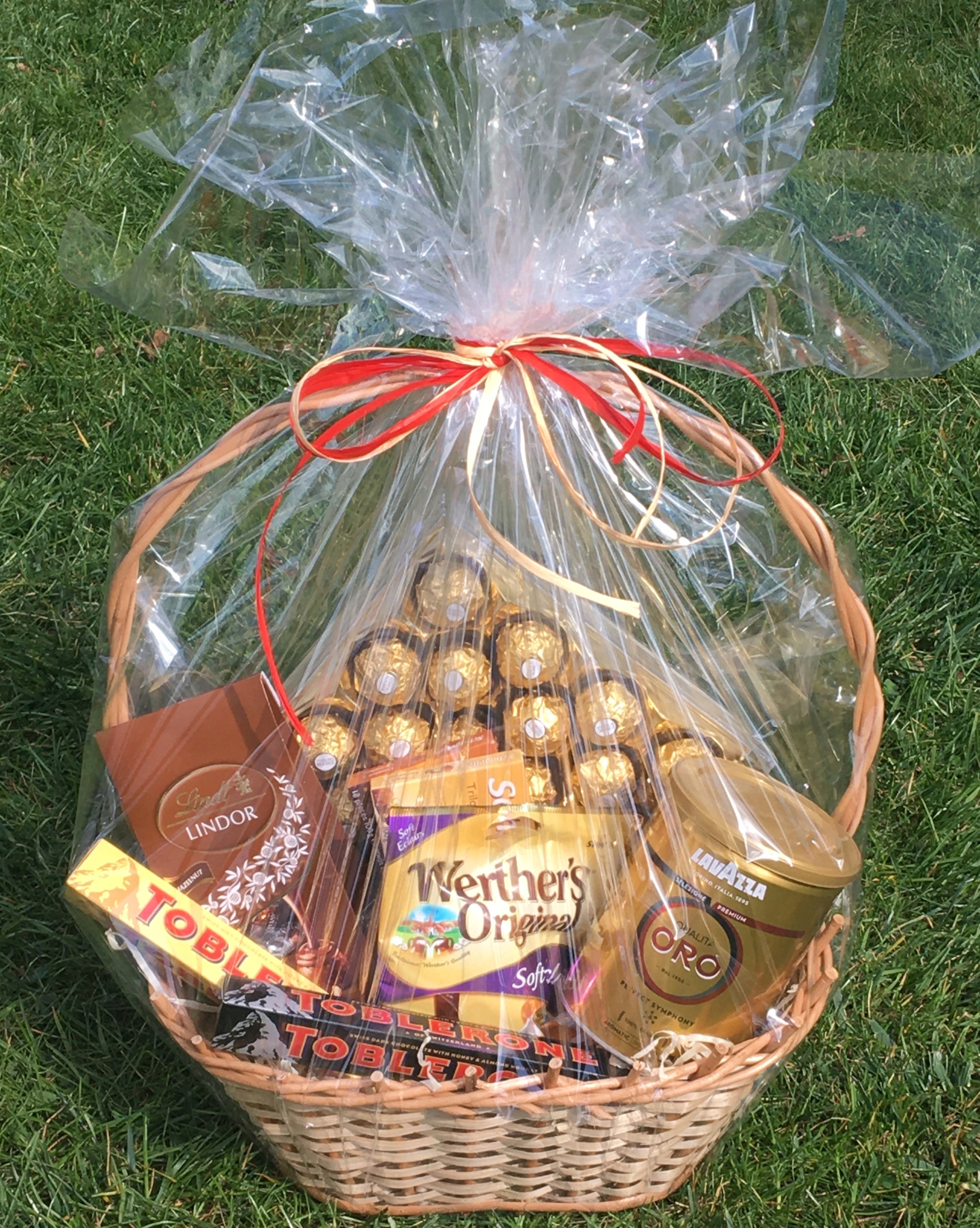 Dárkový koš sladkostí košík Bonus Lístek