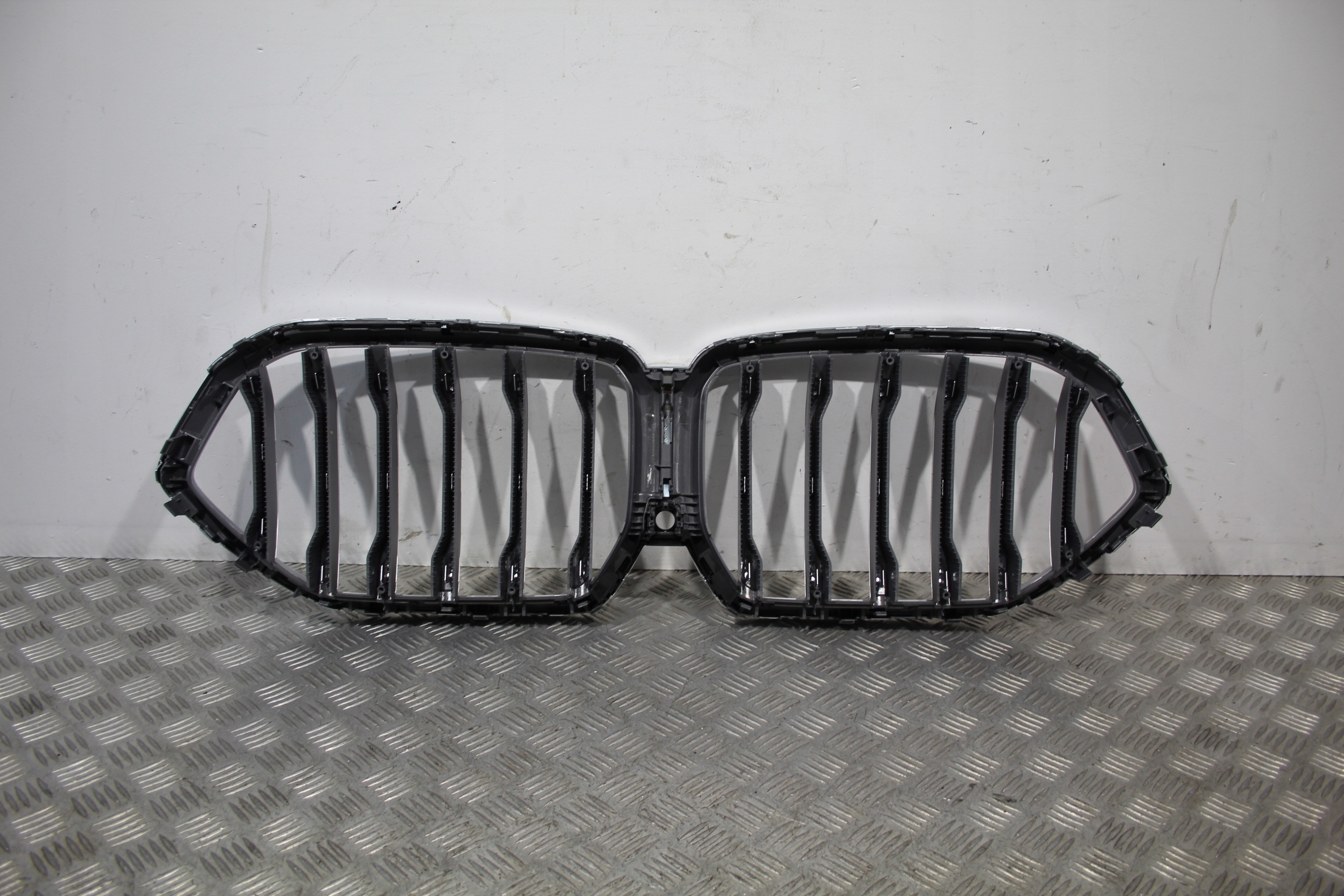 mask NERKI BMW X6 G06 8494884