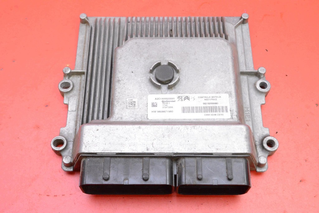 control unit computer of the engine 9819269980 CITROEN C3 III 1.2 PURETECH 110 KM