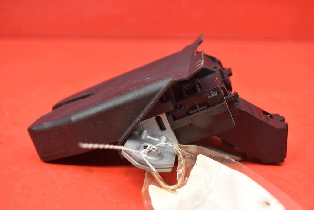 lock bonnet rear part boot 31335870 VOLVO V40 2 II 12-16
