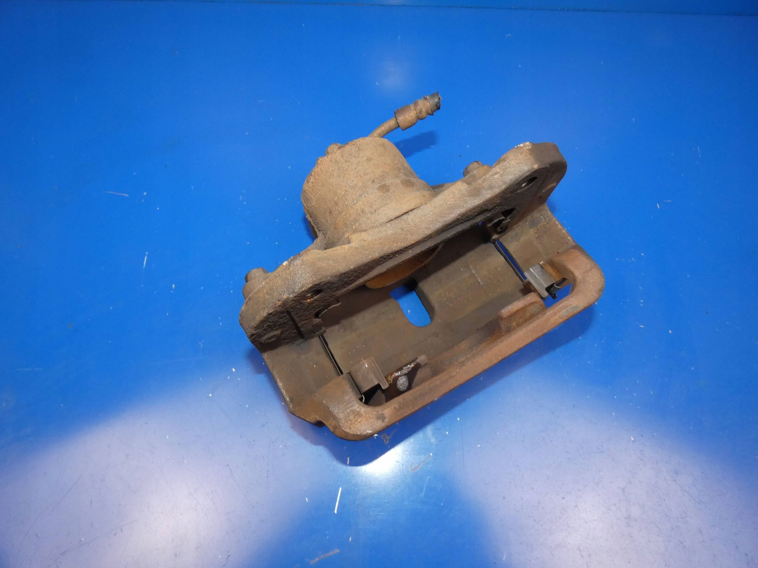 KIA OPTIMA IV JF 2015- caliper brake left front front