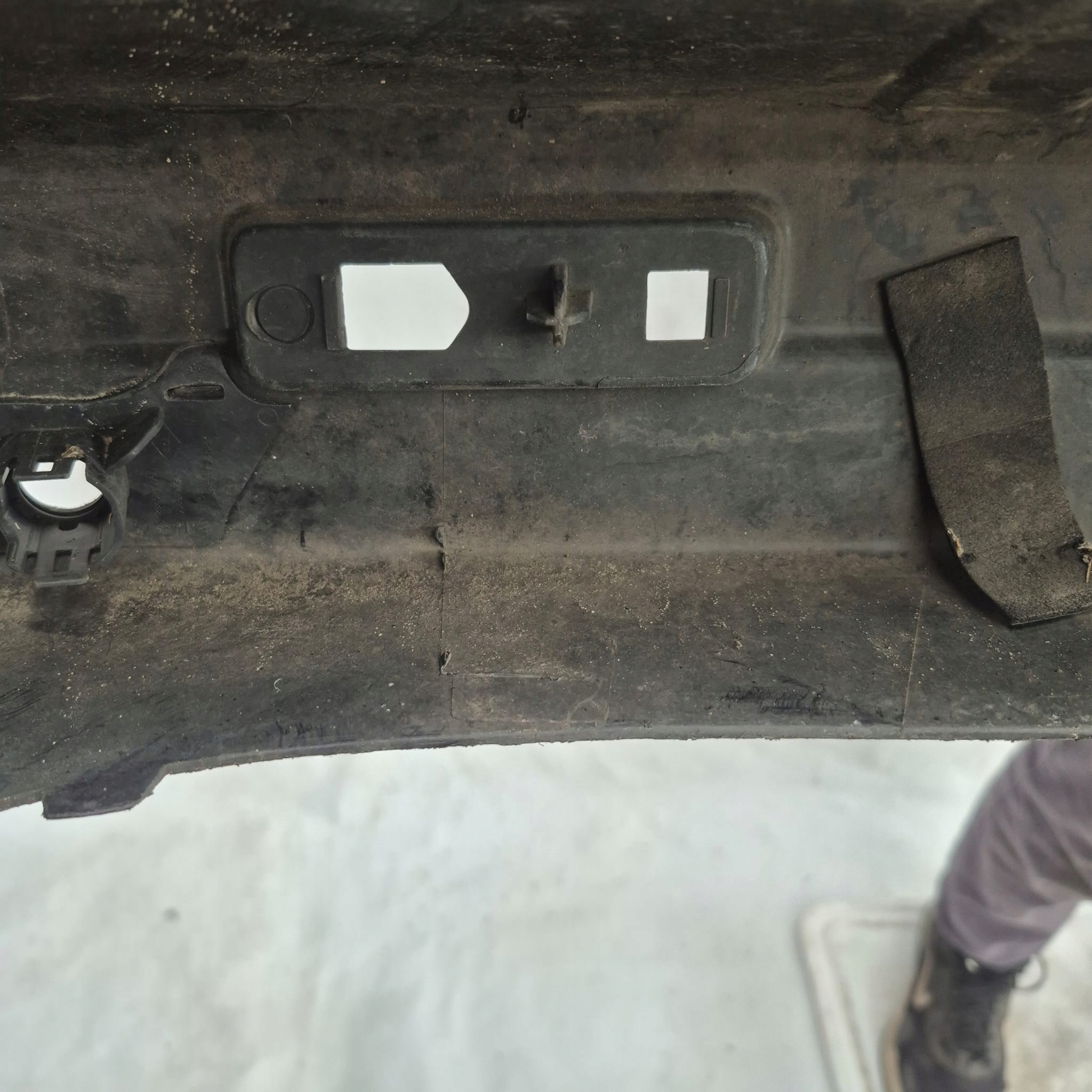 RENAULT TRAFIC III 3 OPEL VIVARO B 14-> bumper rear part rear PDC