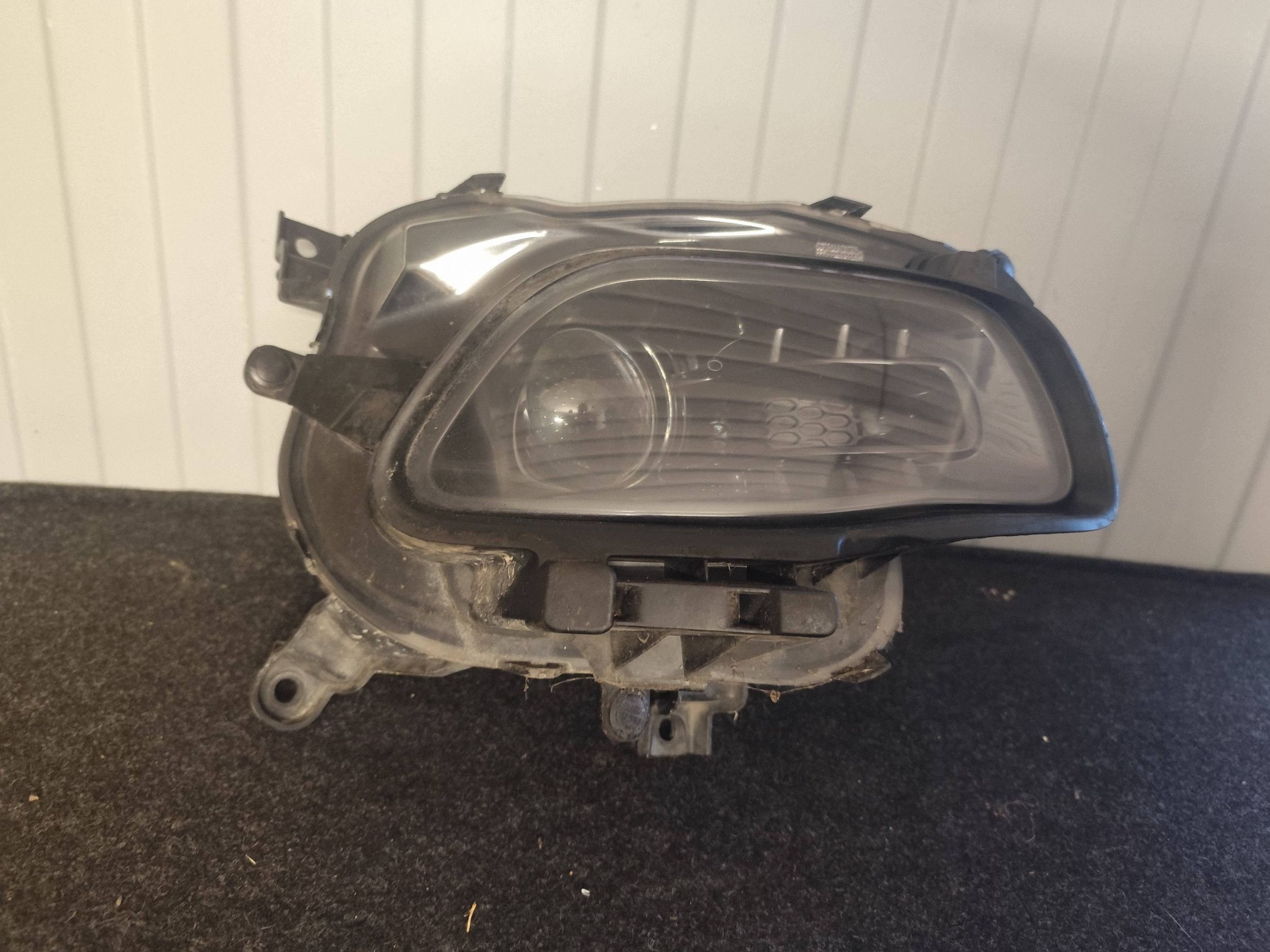 JEEP CHEROKEE KL feu avant droit 68102846AD complète démontage