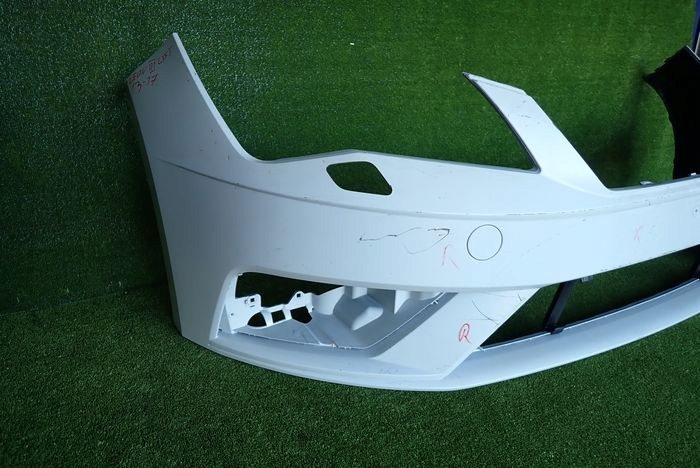SEAT LEON III LIFT 17- front bumper front