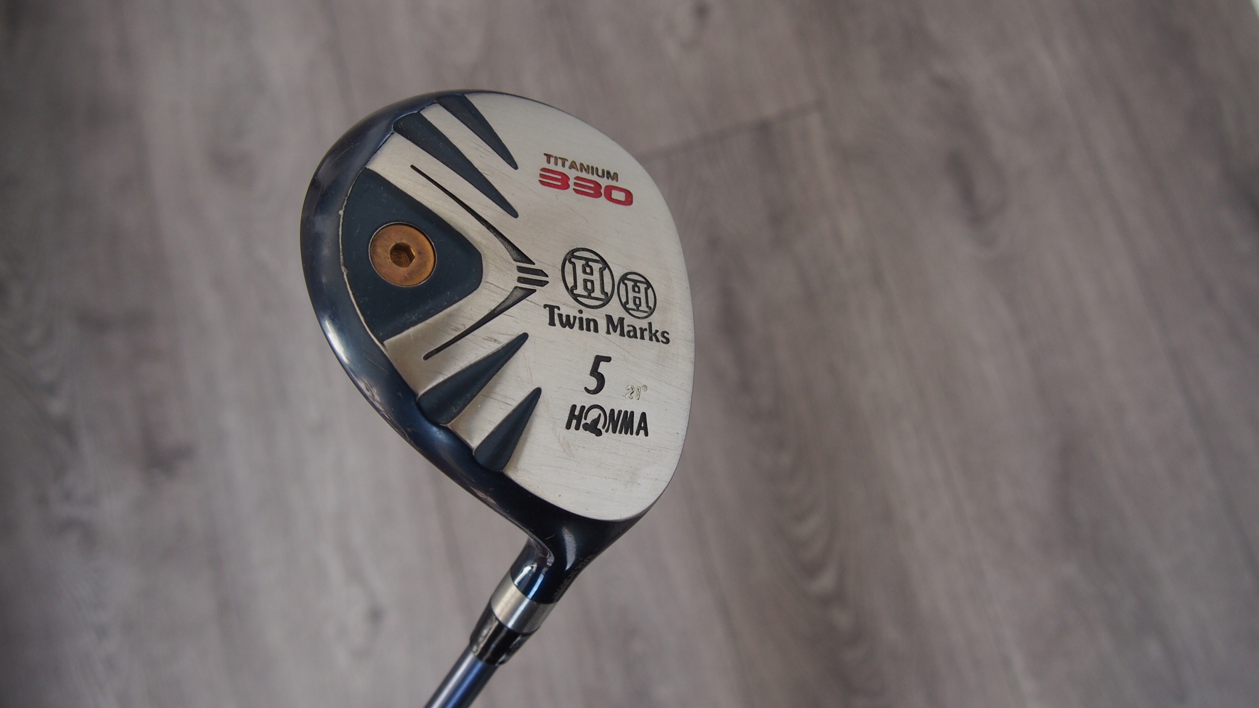 HONMA FAIRWAY WOOD 5 21 STOPNI REGULAR