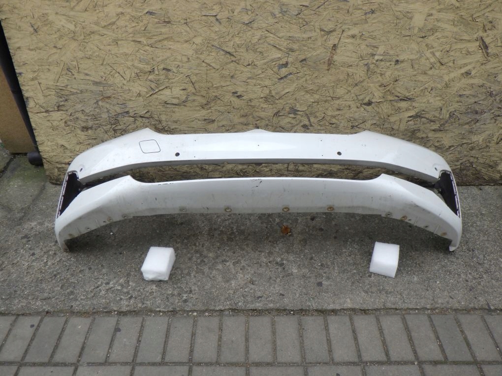 BMW 5 G30 G31 LCI LIFT 2020 - front bumper