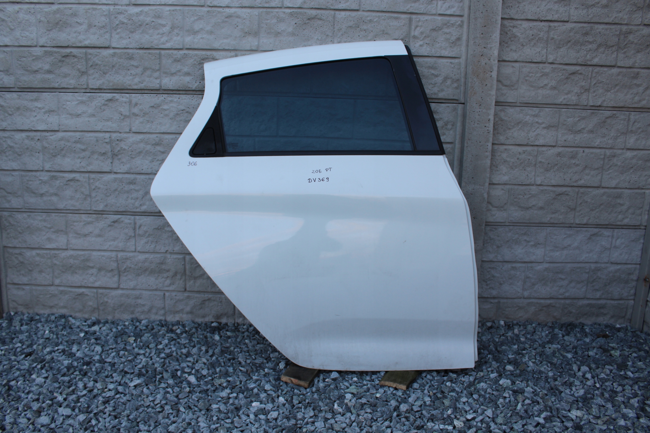 DRZWI PRAWY TYŁ RENAULT ZOE DV369 #306