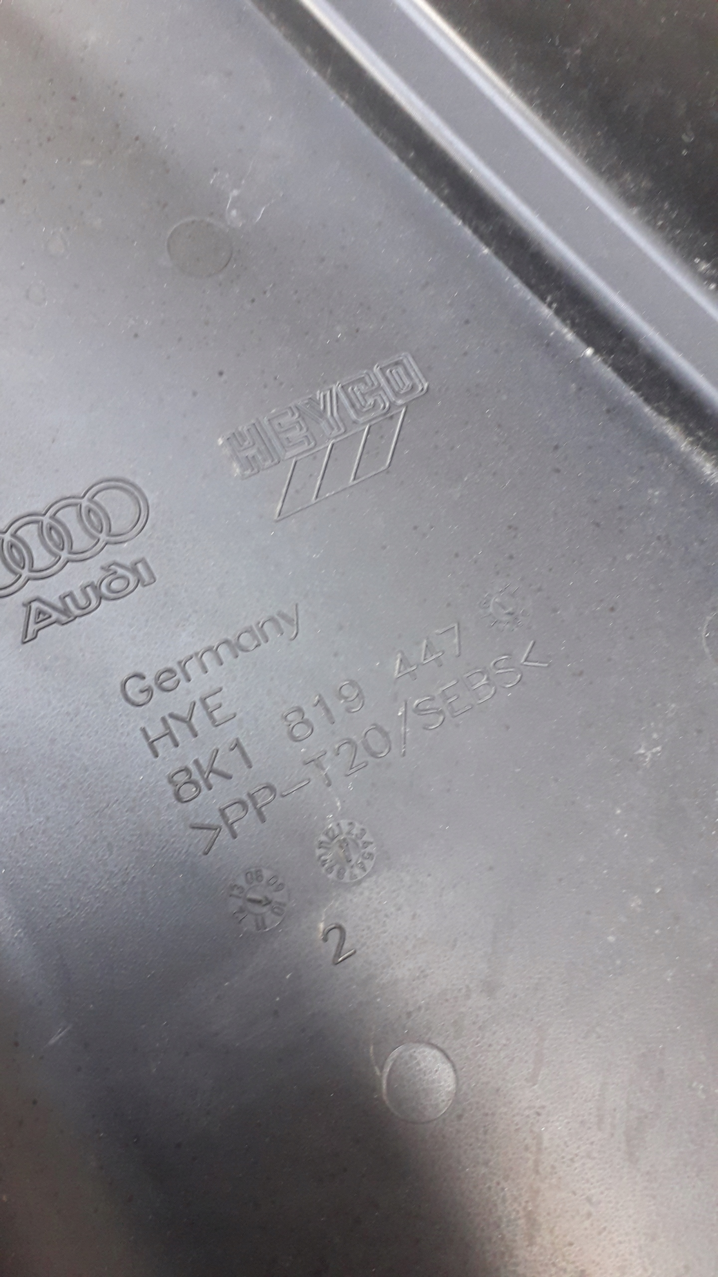 torpedo AUDI A4 B8 8K1819447 EUROPA