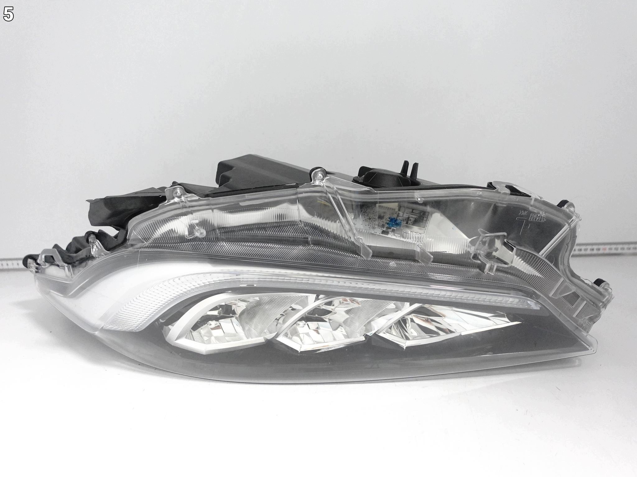 TOYOTA YARIS IV (4 GENERACJA) XP210 GR 20- light FULL LED left front EU