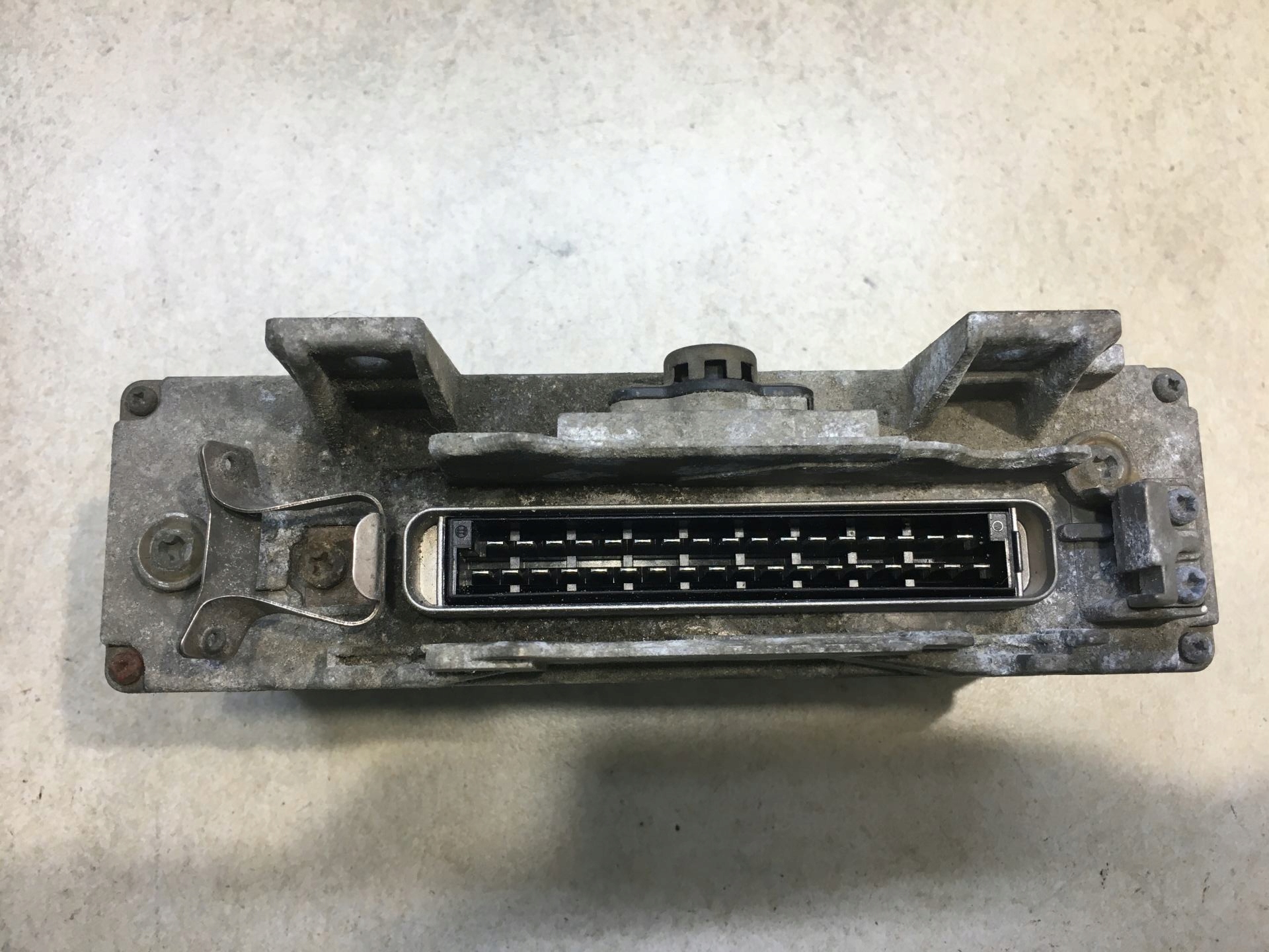 module ABS W124 2.3 00055452132 0265101018