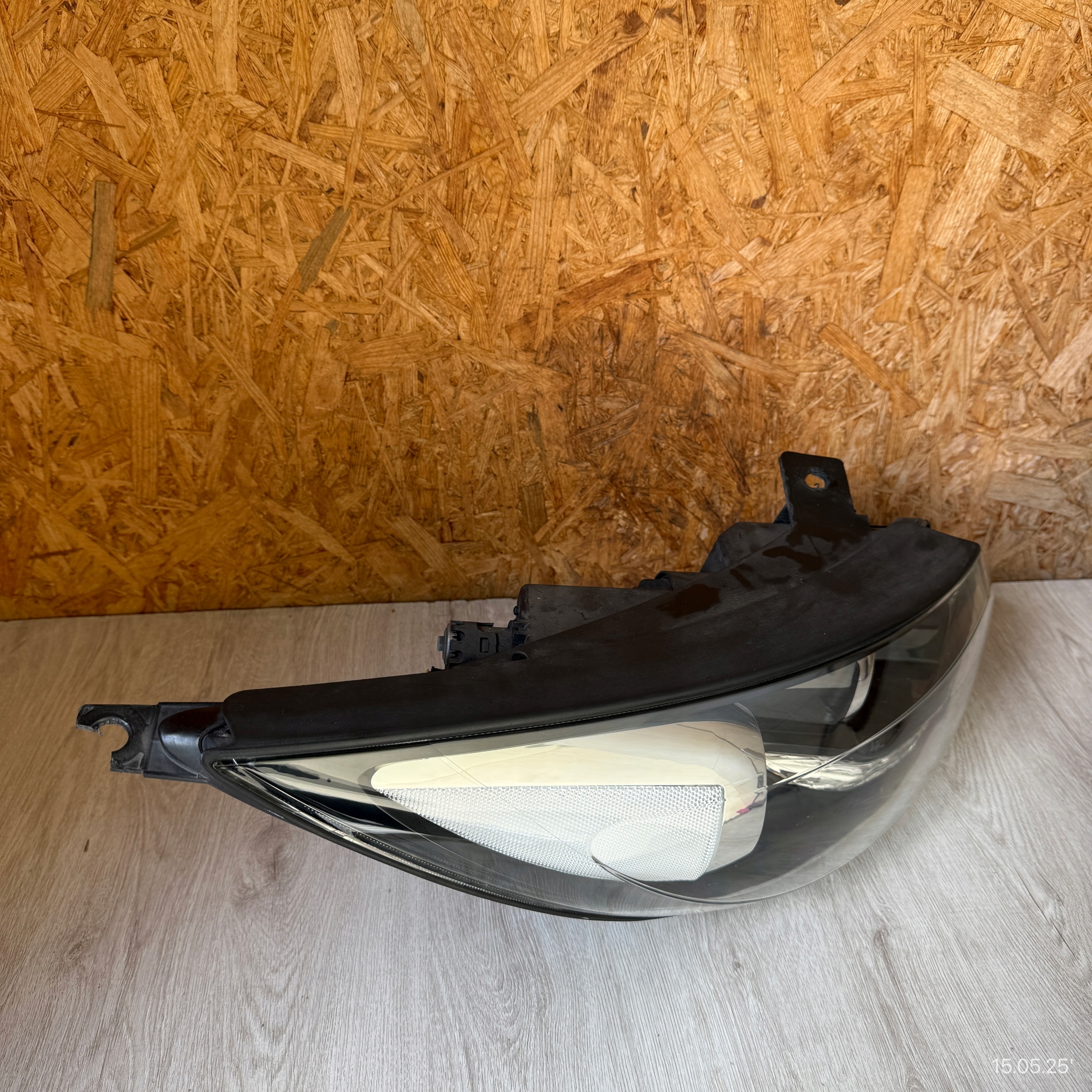 light front right KIA SPORTAGE III LED 92102-3U250