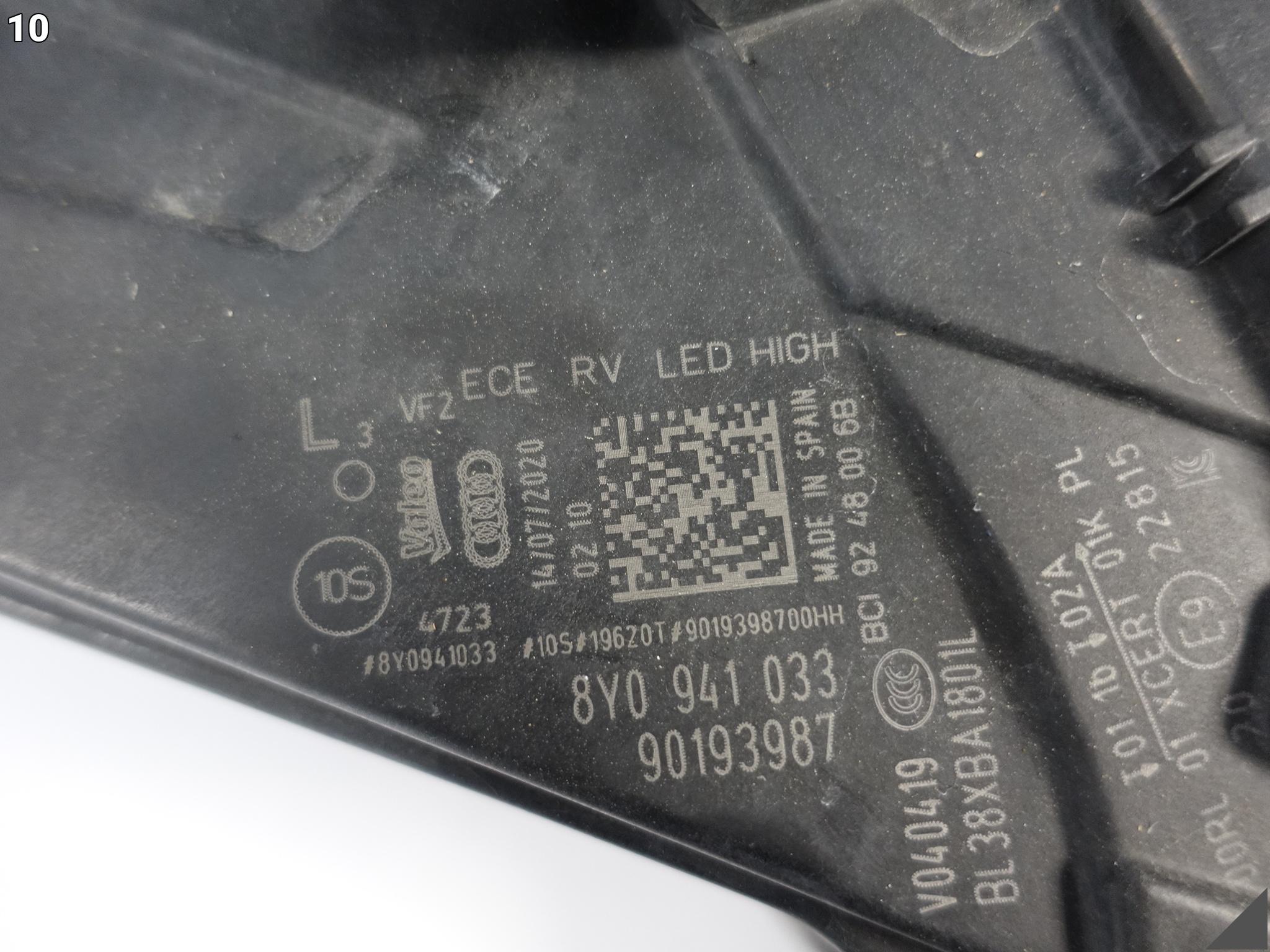AUDI A3 S3 8Y0 20-23 light HIGH FULL LED left front EUROPA *033* + module